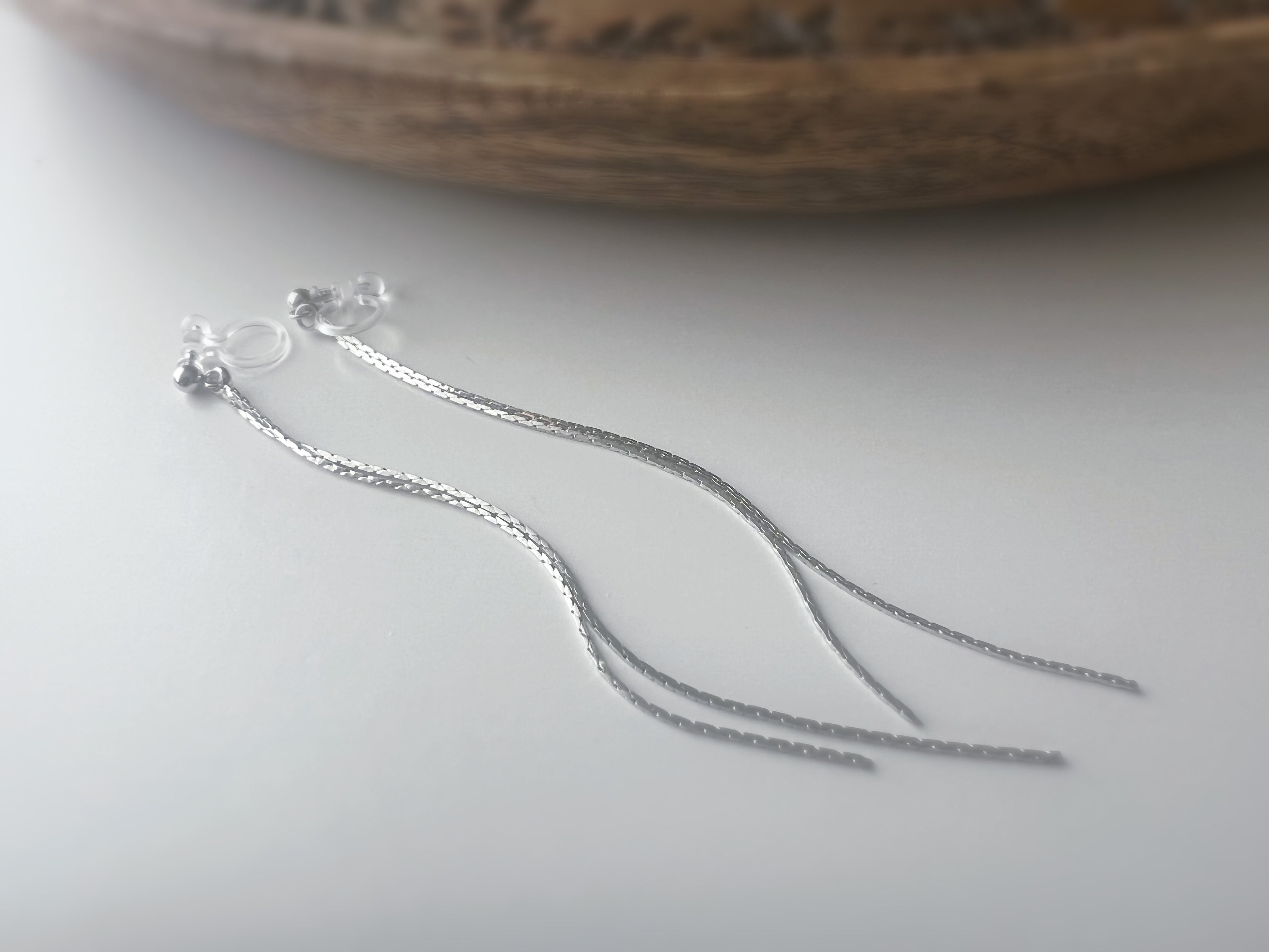 Longues Lignes Fluides – couleur Or / Argent