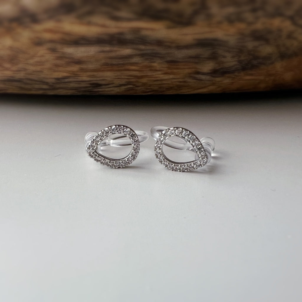 Mini Water Drop – Gold/Silver Zircon 