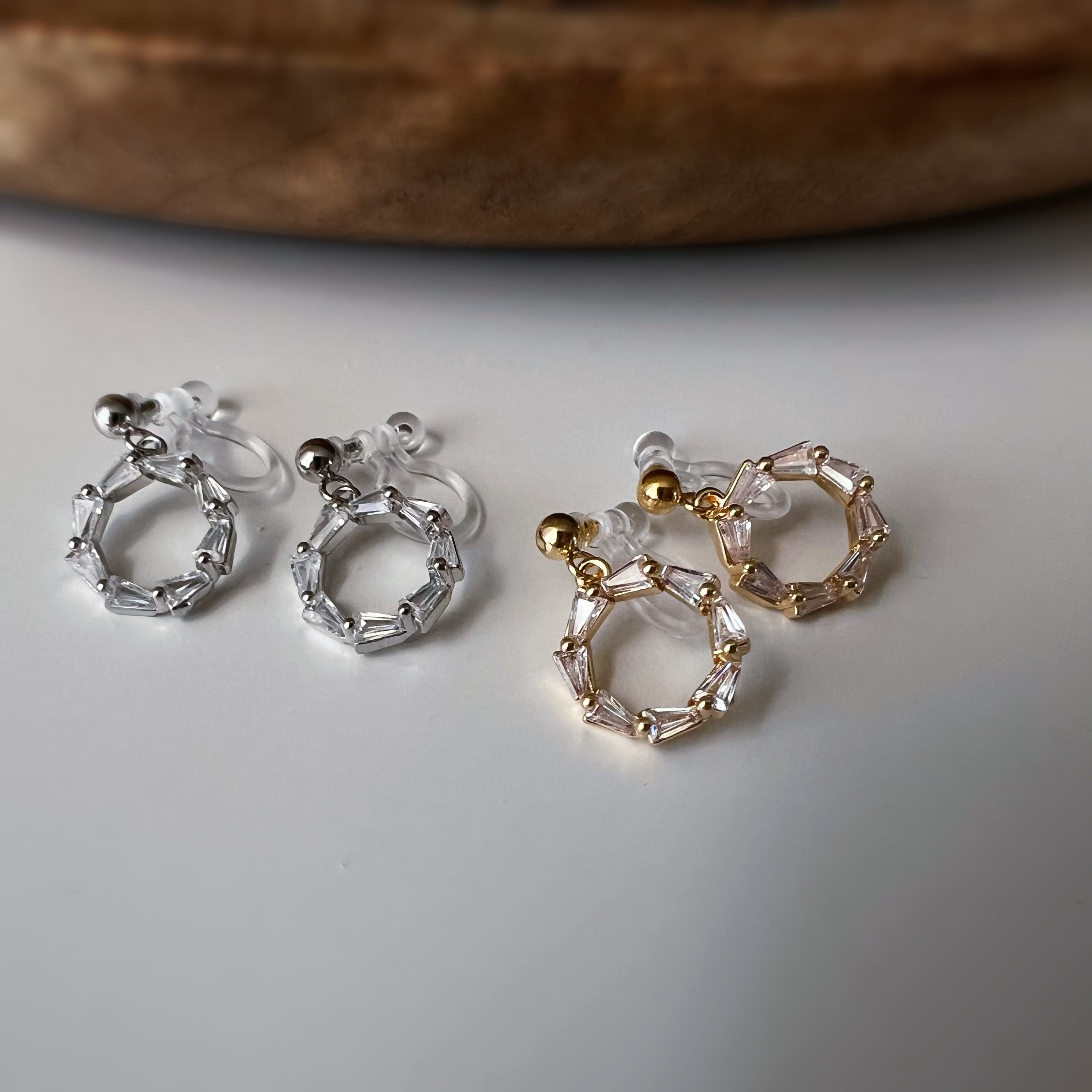 Silver gold-colored hoop link clip-on earrings