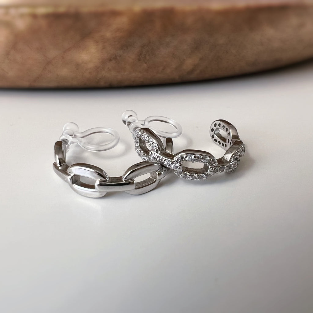 Clips d’oreilles forme C chaîne lisse / Chaîne zircon