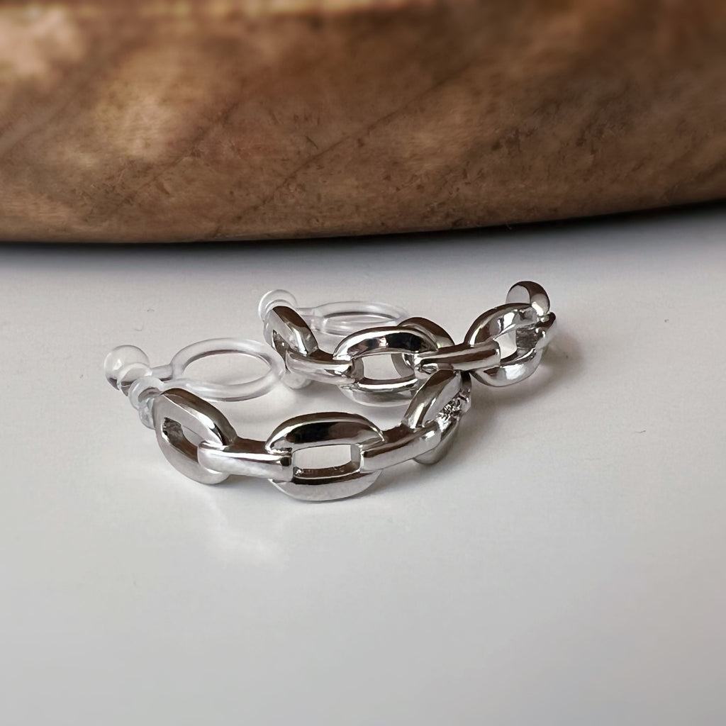 Clips d’oreilles forme C chaîne lisse / Chaîne zircon