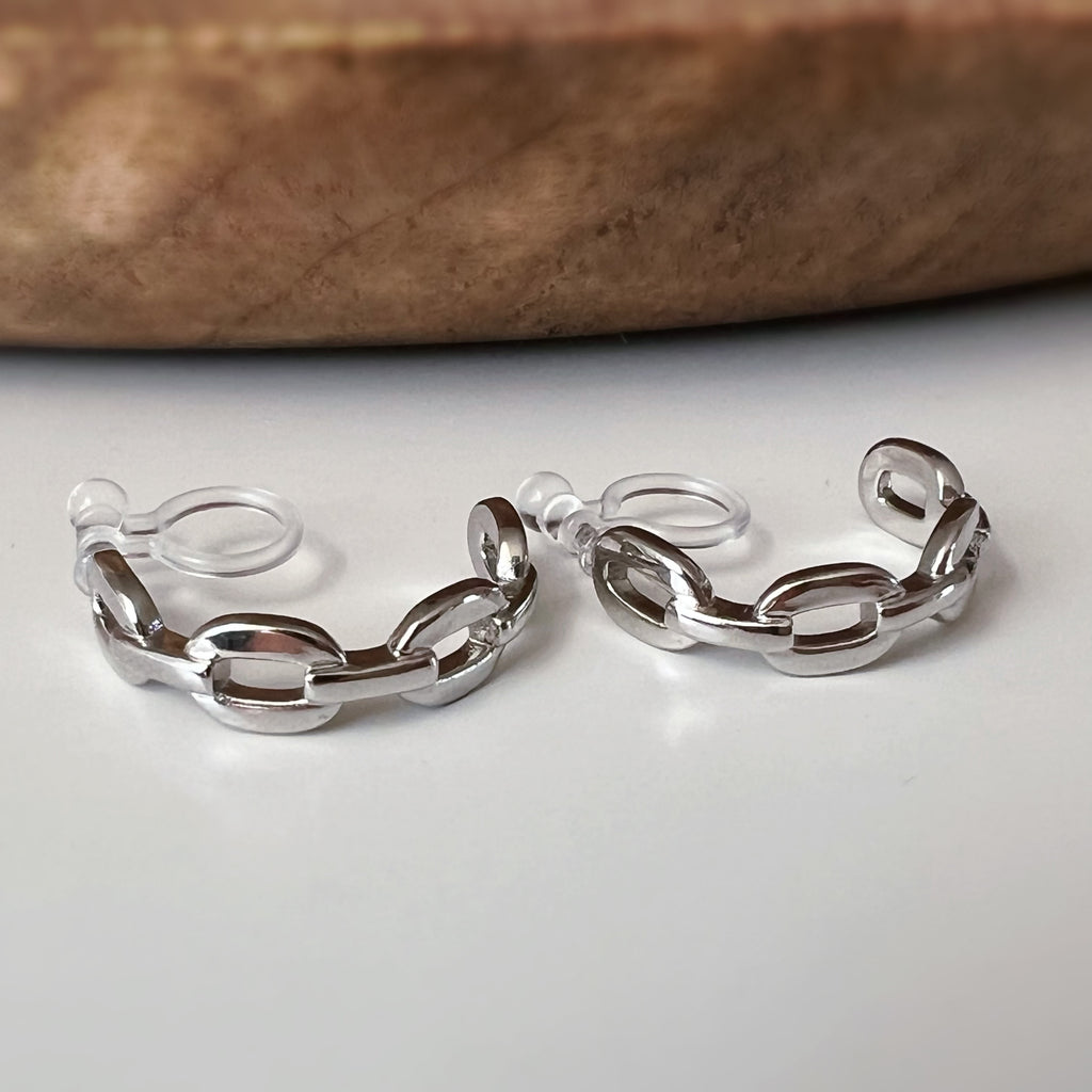 Clips d’oreilles forme C chaîne lisse / Chaîne zircon