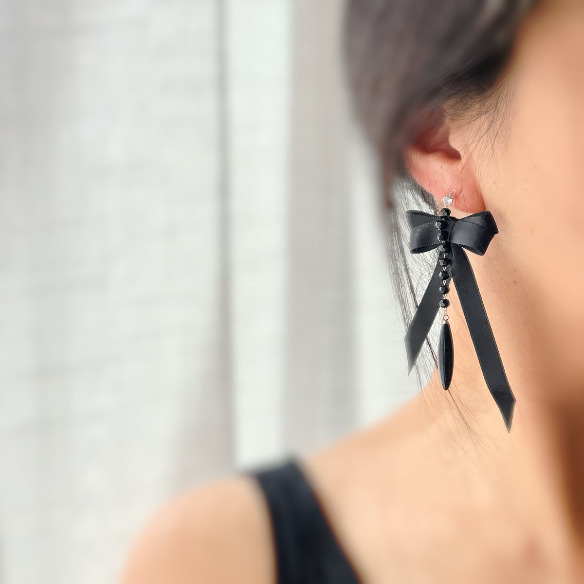 Halloween non-pierced ear clips – gothic black bow