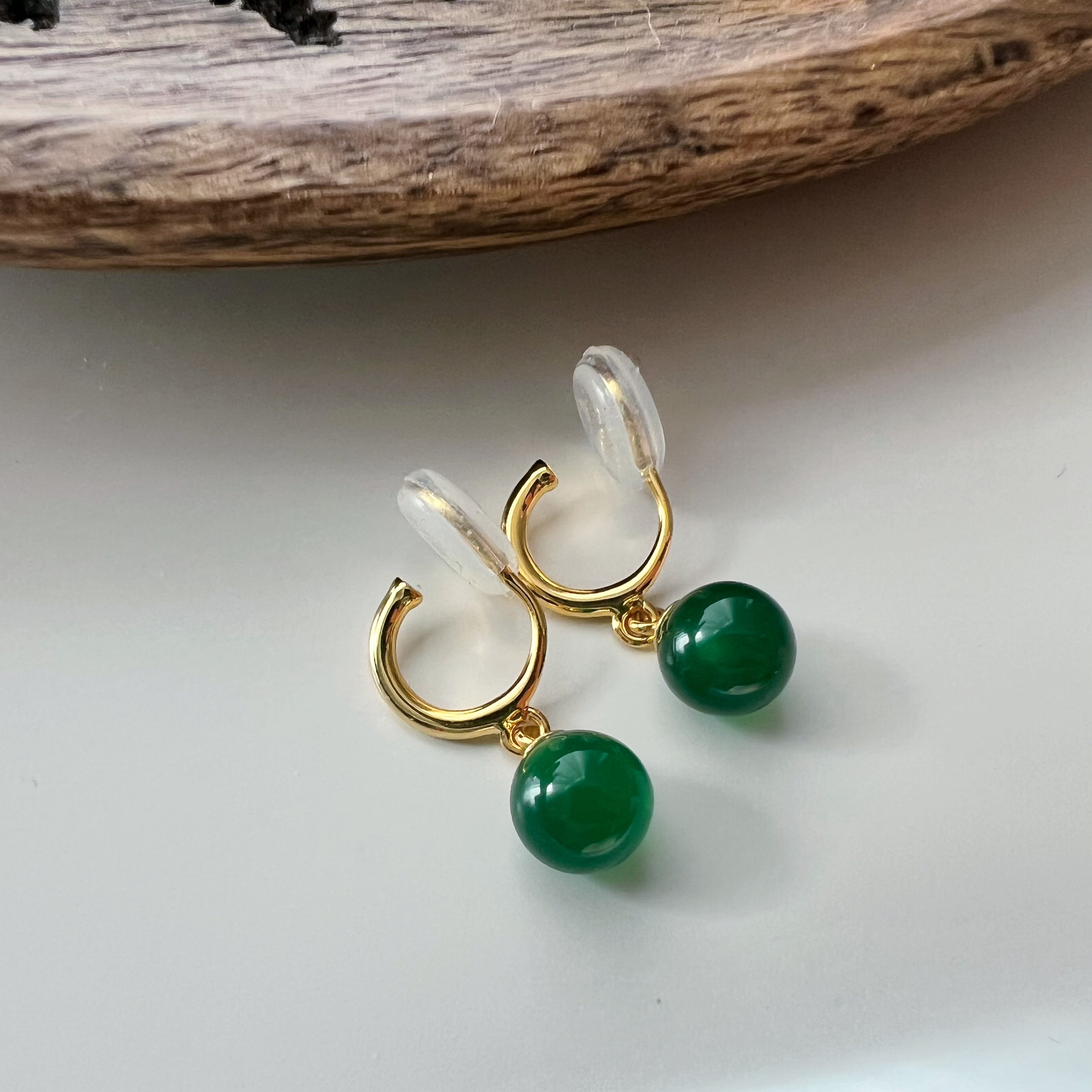 Clips d’oreilles U sans perçage avec perle en agate verte
