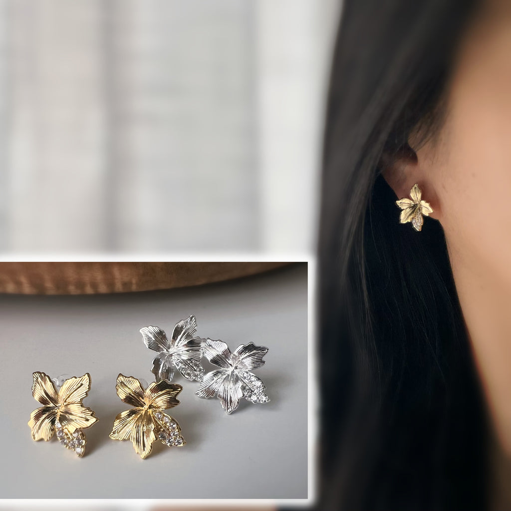 Clips d’oreilles feuille érable strass lumineux