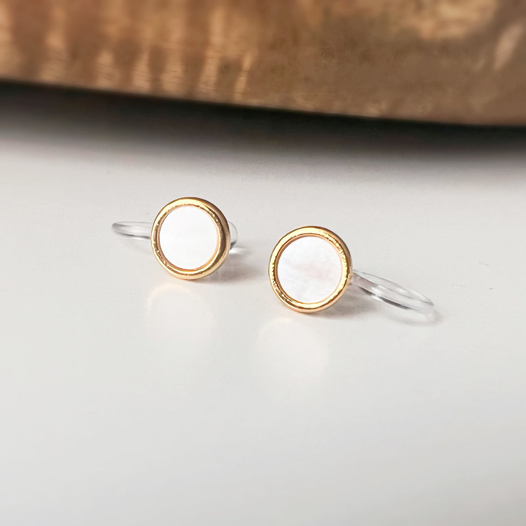 Clips invisibles sans perçage ronds effet nacré – or, argent ou rose