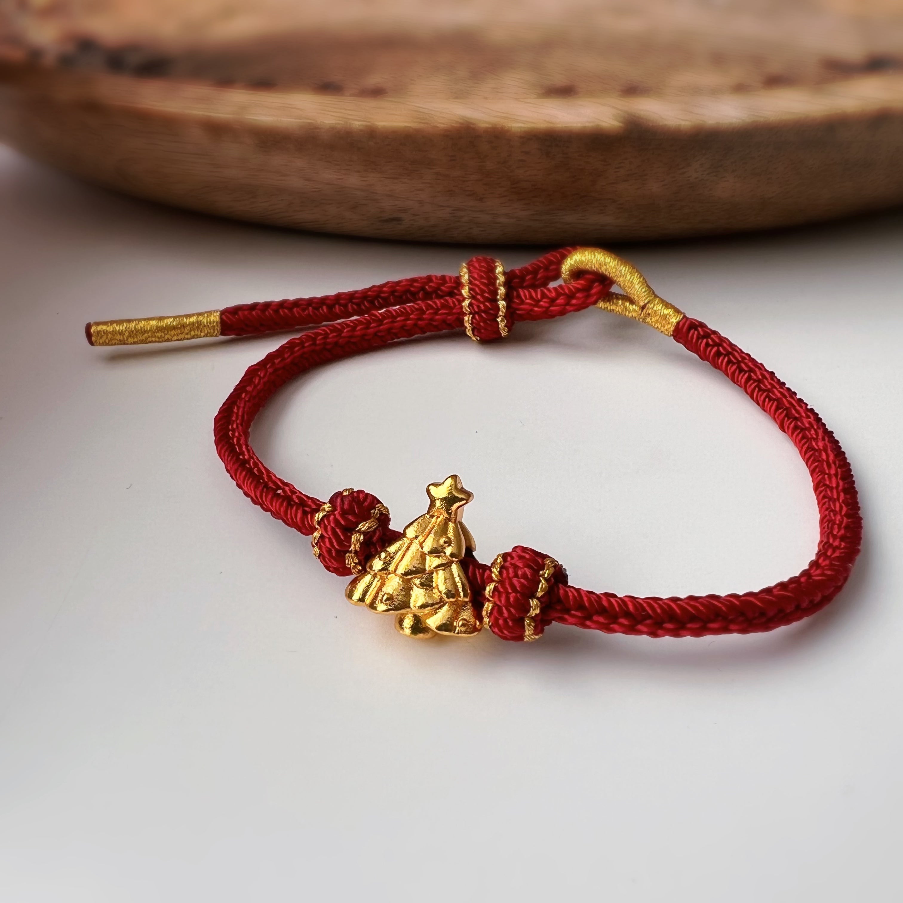 Bracelet de Noël tressé avec sapin doré – 4 couleurs