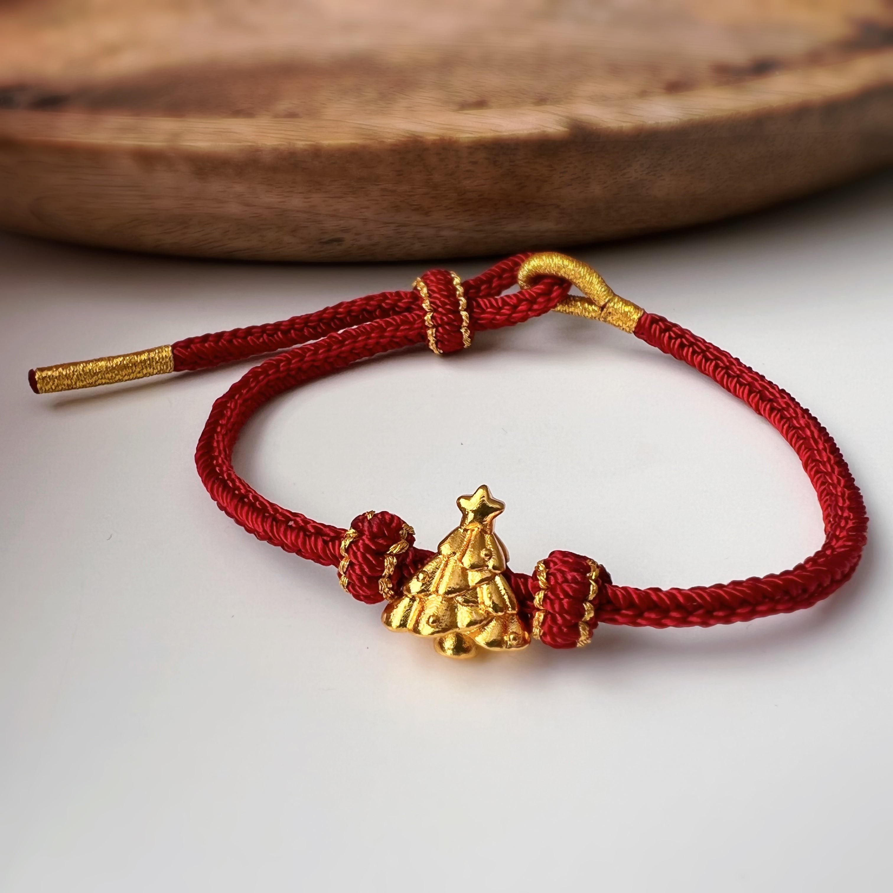 Bracelet de Noël tressé avec sapin doré – 4 couleurs