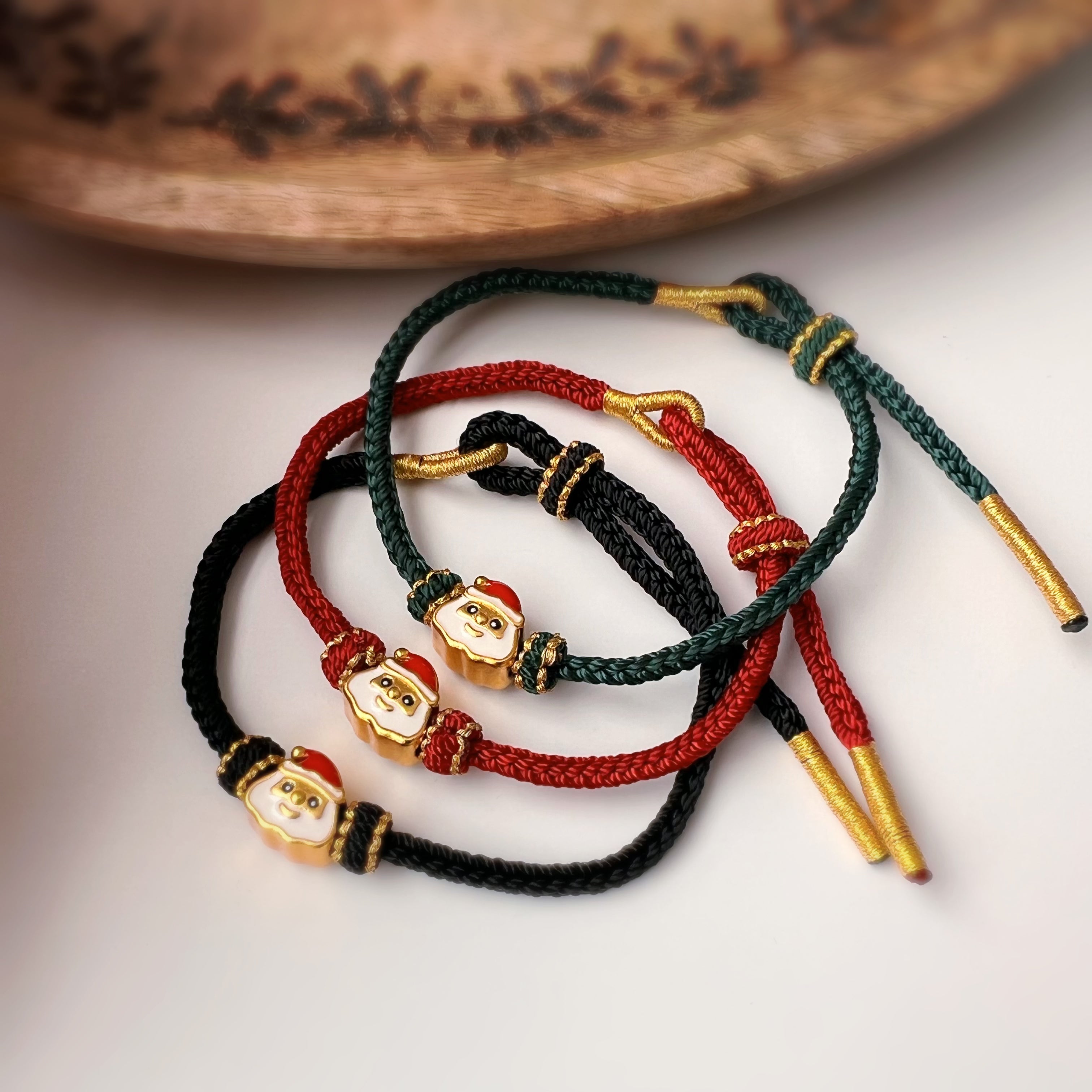 Bracelet de Noël tressé avec Père Noël – 4 couleurs