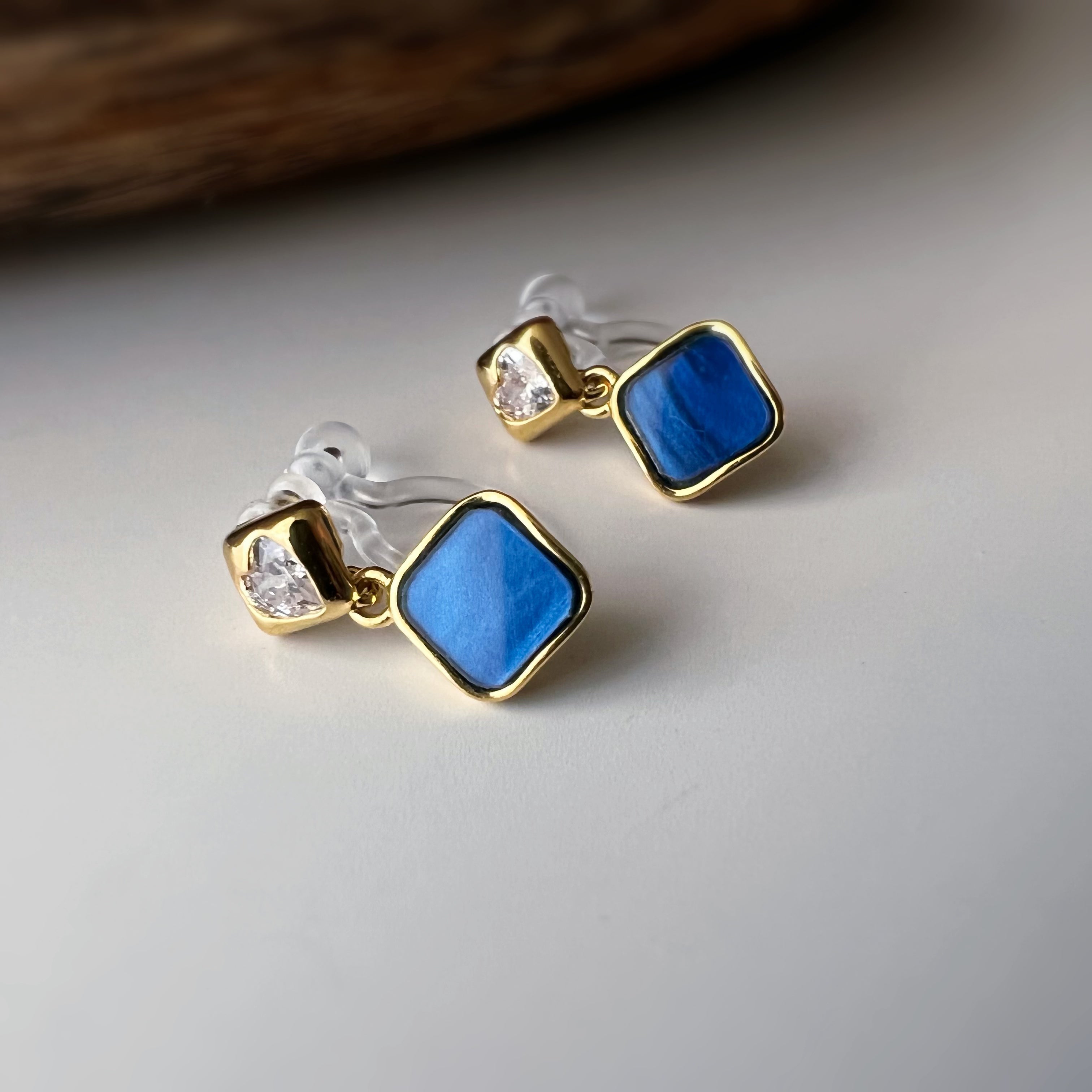 Clips d’oreilles sans perçage carrés émaillés