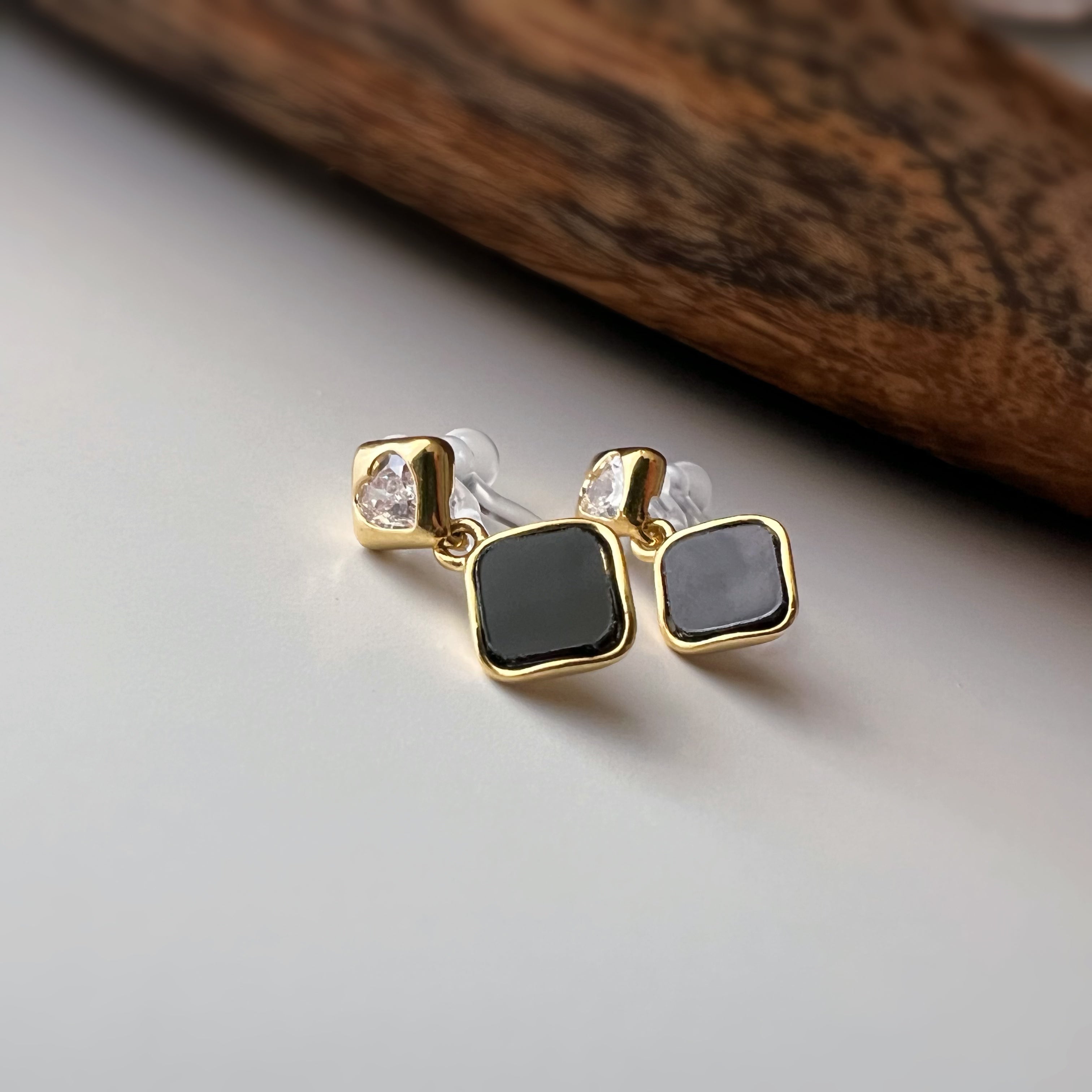 Clips d’oreilles sans perçage carrés émaillés