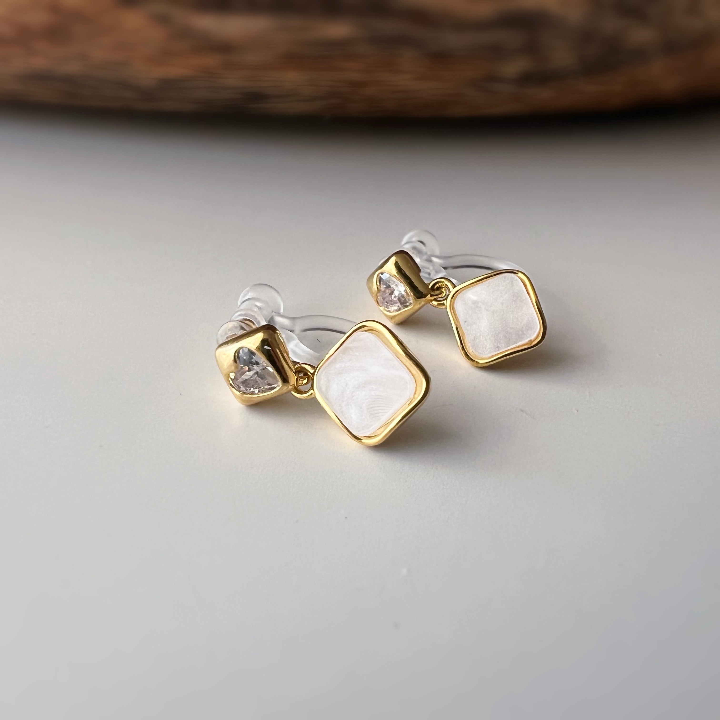 Clips d’oreilles sans perçage carrés émaillés