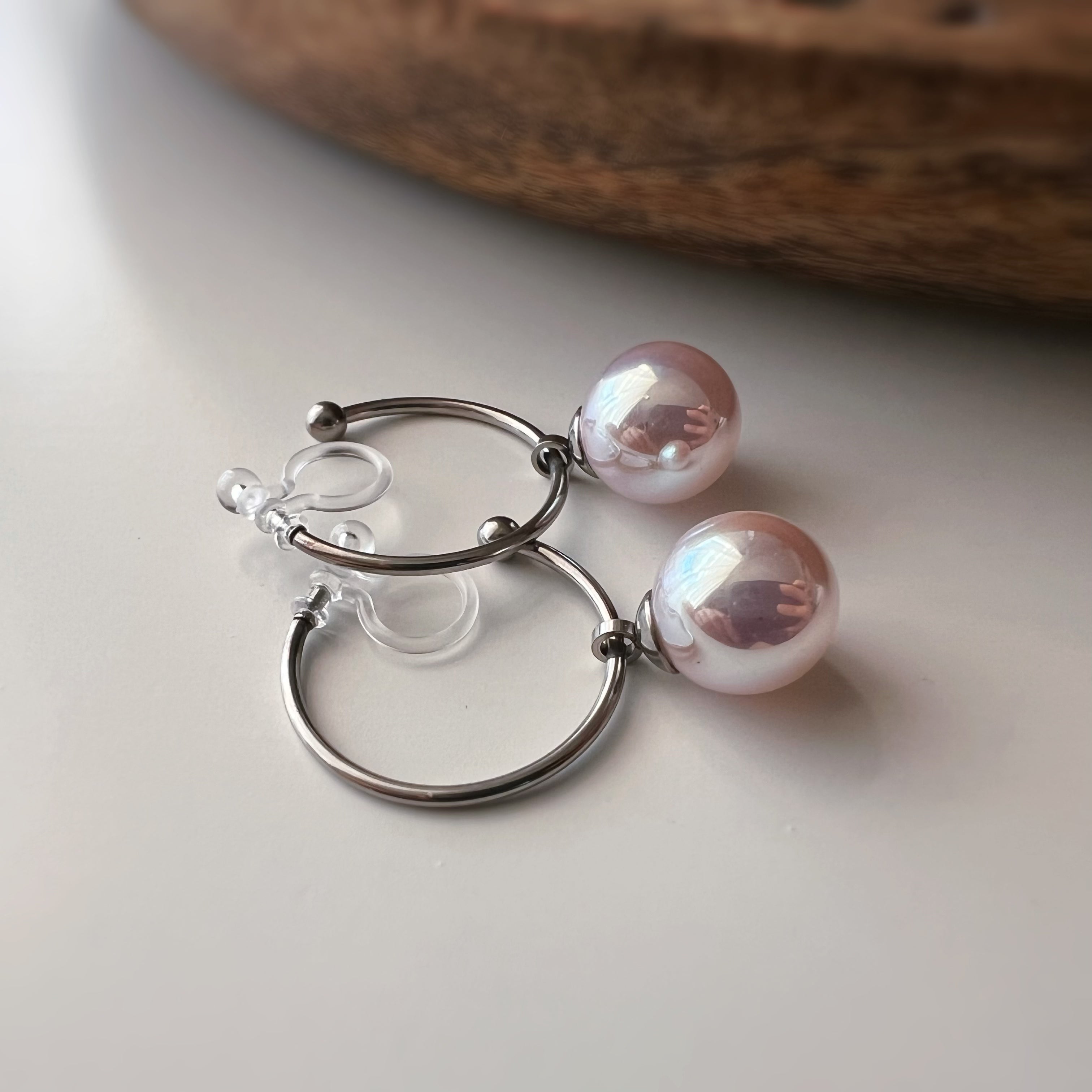 Ohrclips Creolen mit rosa Perlmuttschimmer