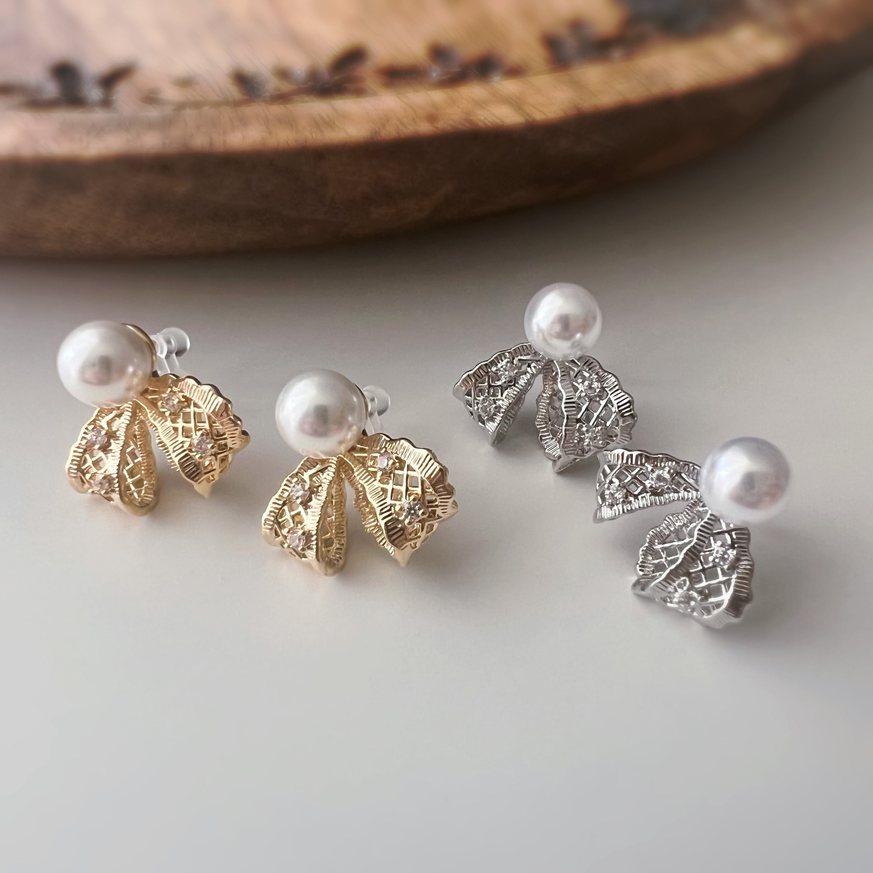 White Pearl Ribbon Clip Earrings