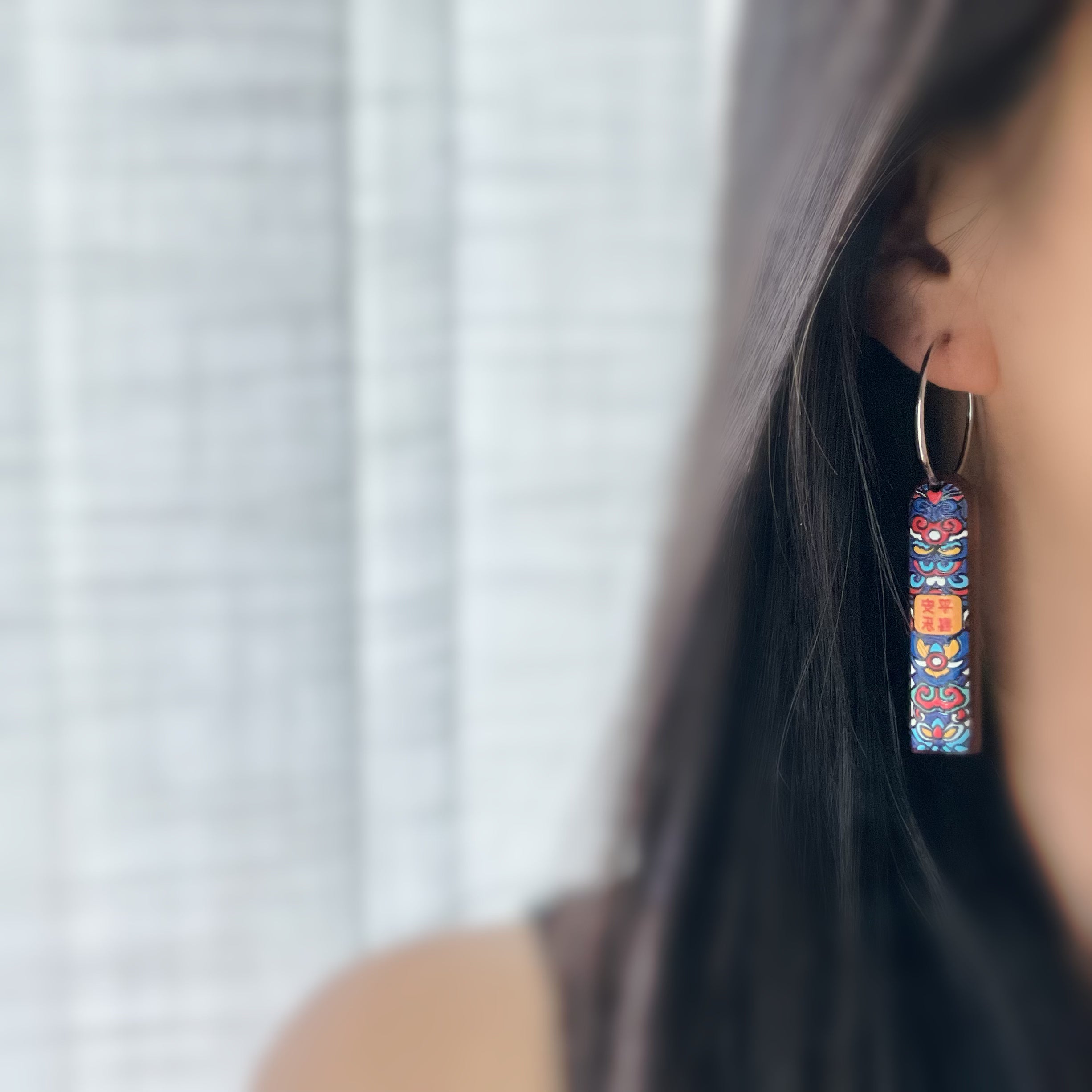 Clips créoles sans perçage 30 mm 2 en 1 – Bois « Paix & Joie »