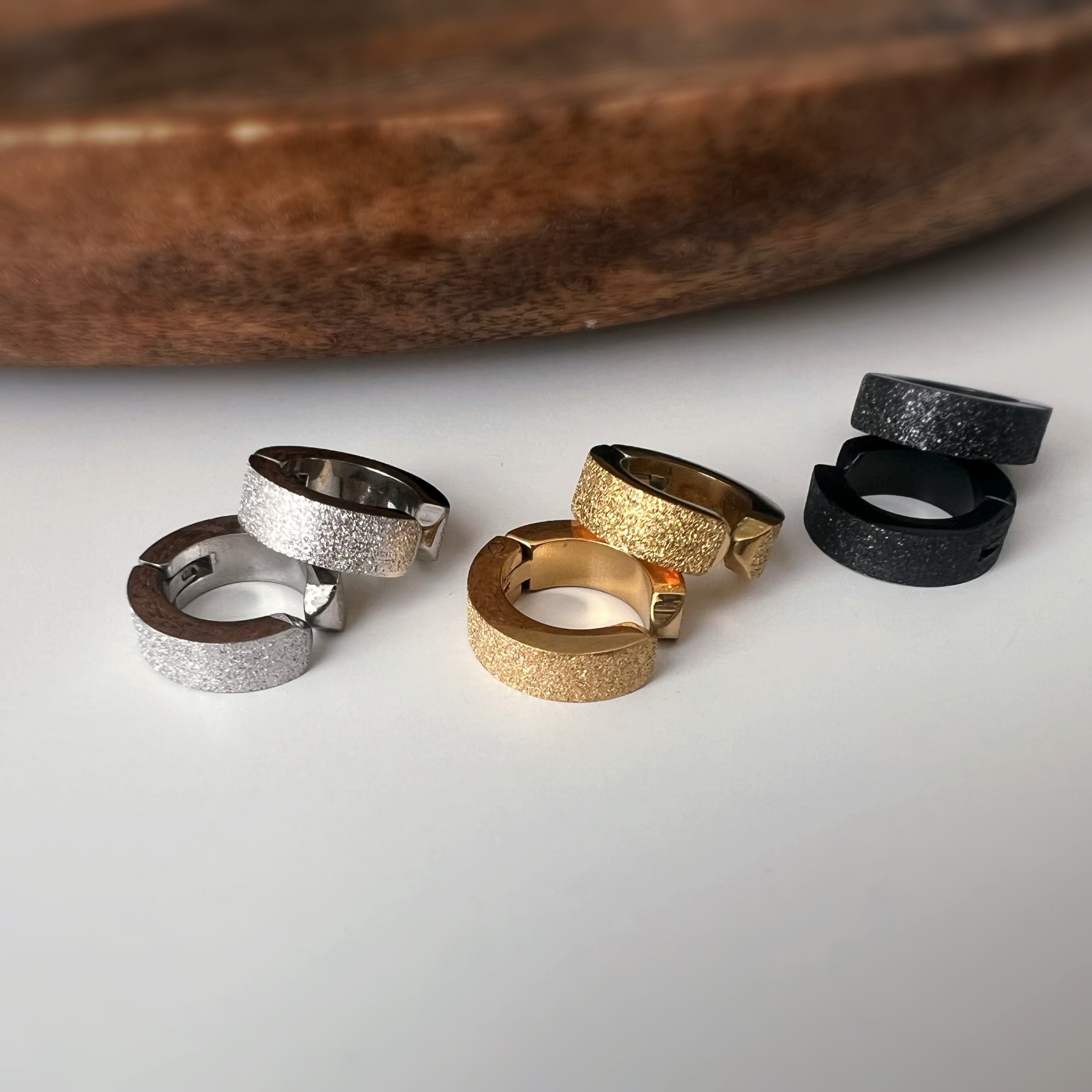 Boucles d’oreilles CLIPS Unisex Texturées effet Mat