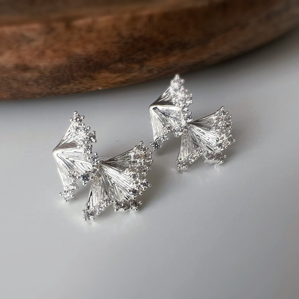 CLIPS d’oreilles nœud cristal argent