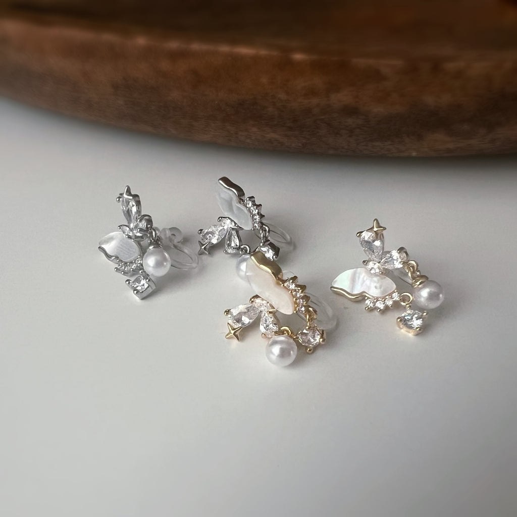 Clips d’oreilles papillon & étoiles nacrées
