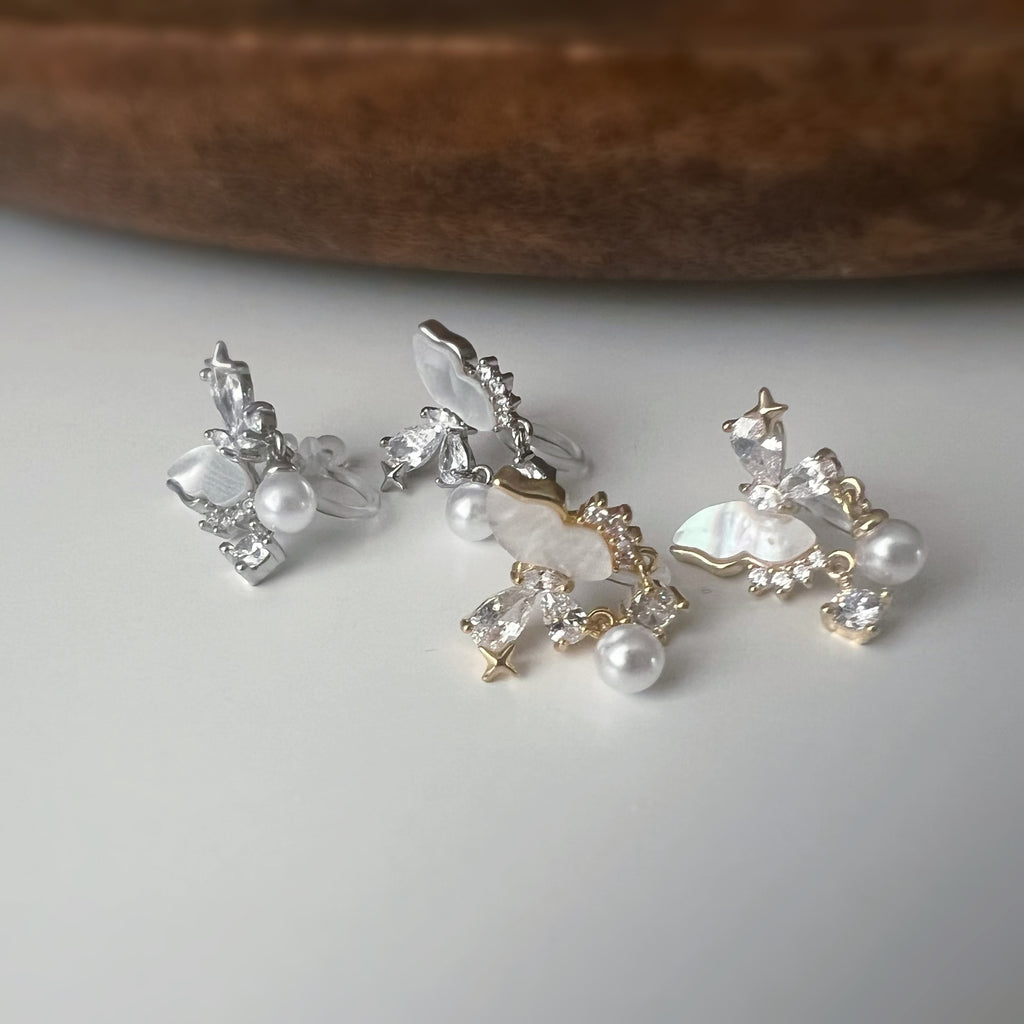 Clips d’oreilles papillon & étoiles nacrées