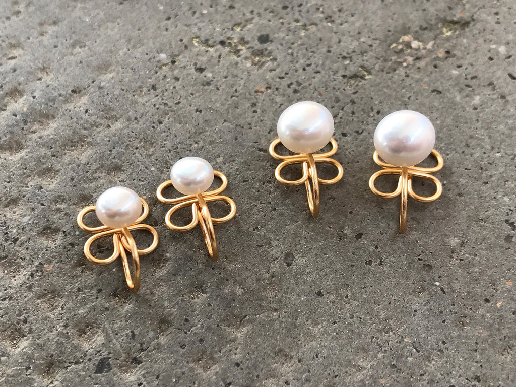 SANS DOULEUR !! Boucles d'oreilles CLIPS U en forme de trèfle à 4 feuilles, Perle d'eau douce, plaqué d'or. Boucles Délicates