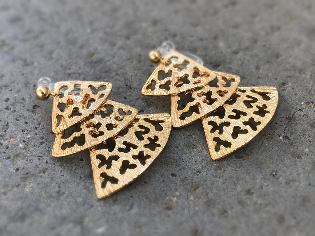 Fan Clip On Earrings, 3 Fans Gold plated, 3 Triangles. Non Pierced Earrings, Invisible Clip On Earrings, Pierced Look. 
