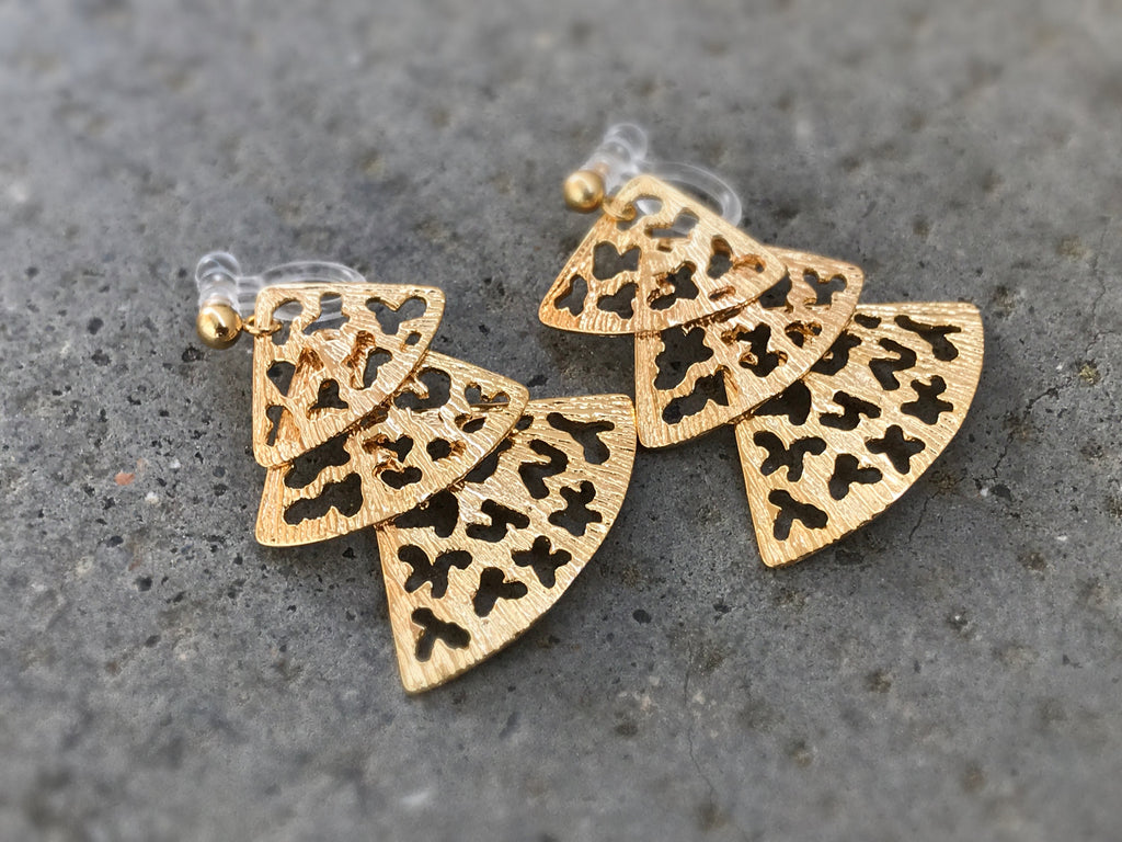 Fan Clip On Earrings, 3 Fans Gold plated, 3 Triangles. Non Pierced Earrings, Invisible Clip On Earrings, Pierced Look. 
