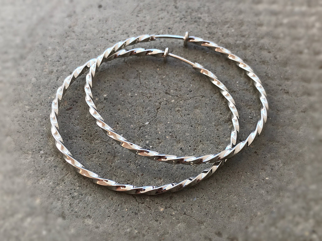 60mm Créoles Torsadés Anneaux Vrillés , fil carré, Boucles d'oreille CLIPS anneaux couleur argent / or, oreilles non percées, Anneaux 6cm