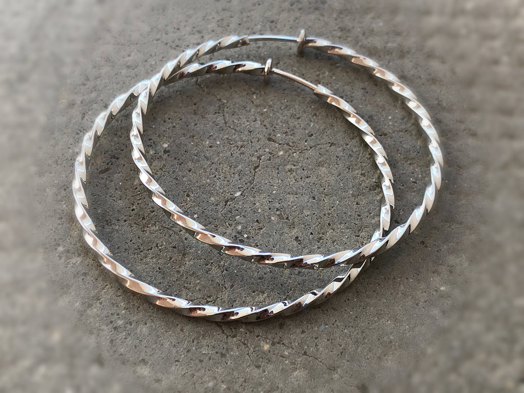 60mm Créoles Torsadés Anneaux Vrillés , fil carré, Boucles d'oreille CLIPS anneaux couleur argent / or, oreilles non percées, Anneaux 6cm