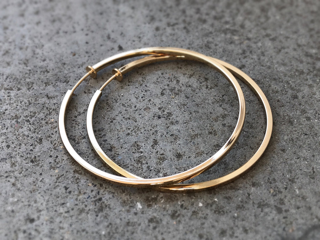 60mm Fil Carrée Créoles Anneaux, Boucles d'oreille CLIPS anneaux couleur or, oreilles non percées, cylindre carré 6cm