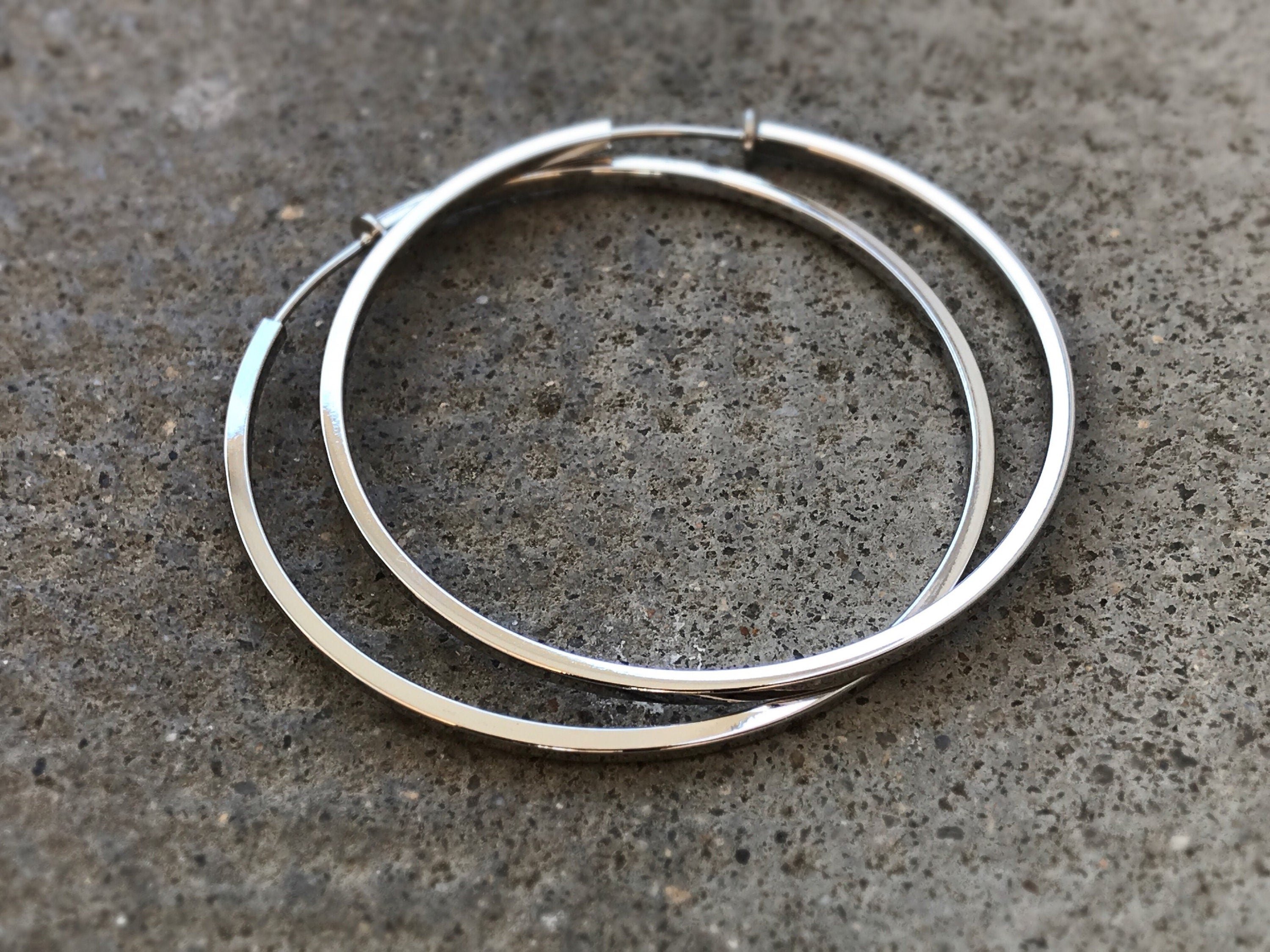 60mm Fil Carrée Créoles Anneaux, Boucles d'oreille CLIPS anneaux couleur or, oreilles non percées, cylindre carré 6cm
