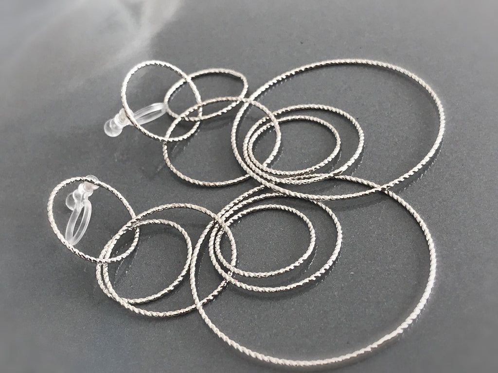 InvisibleS Clips Earrings, Silver Color Rings. Rings, circle. Ear clips. Jewelry every day. Ready to offer.