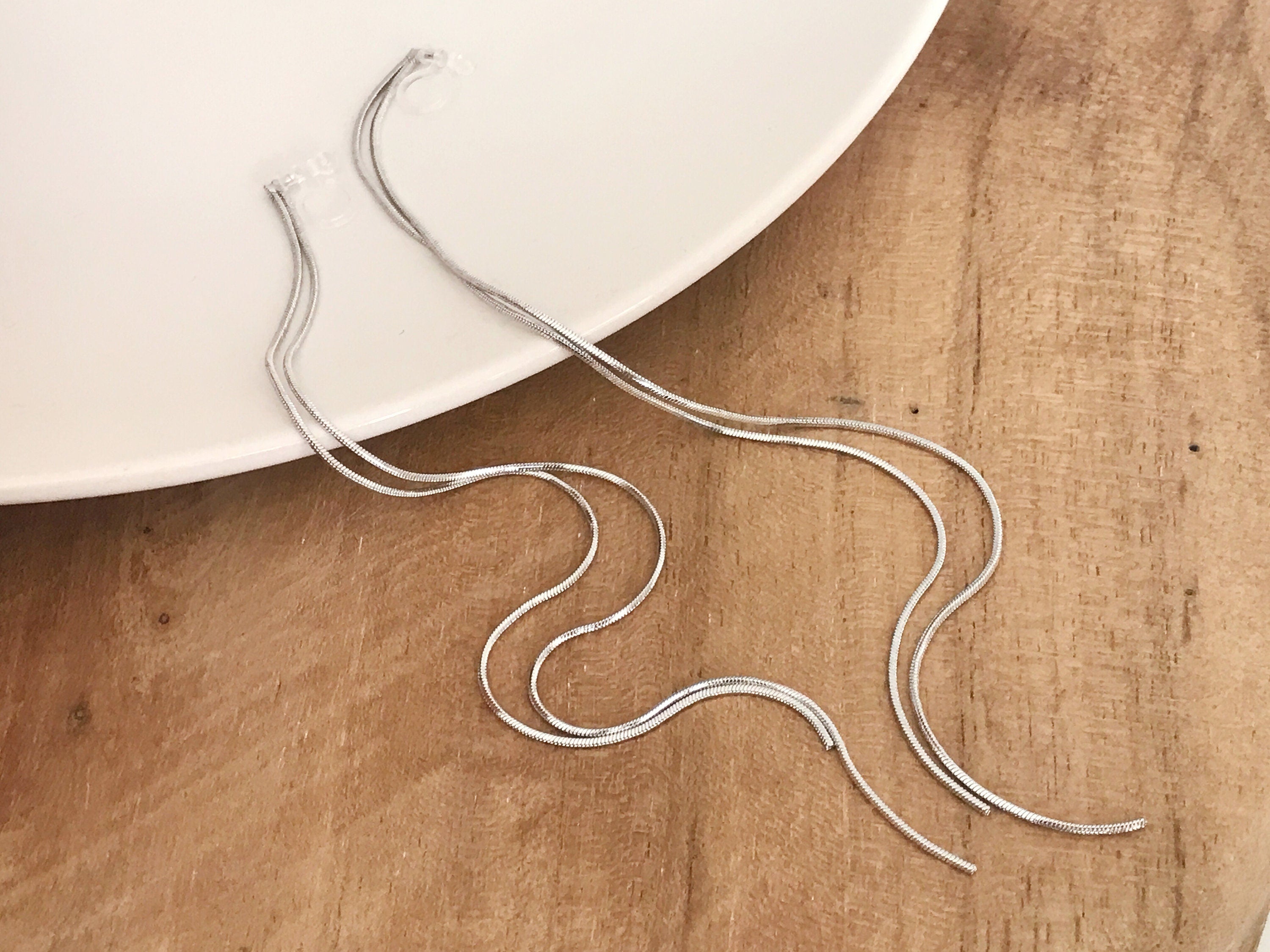 Super longues Boucles d'oreilles Clips INVISIBLES, Clips d'oreilles Doubles Chaîne Argenté ou doré. Bijoux Minimaliste.
