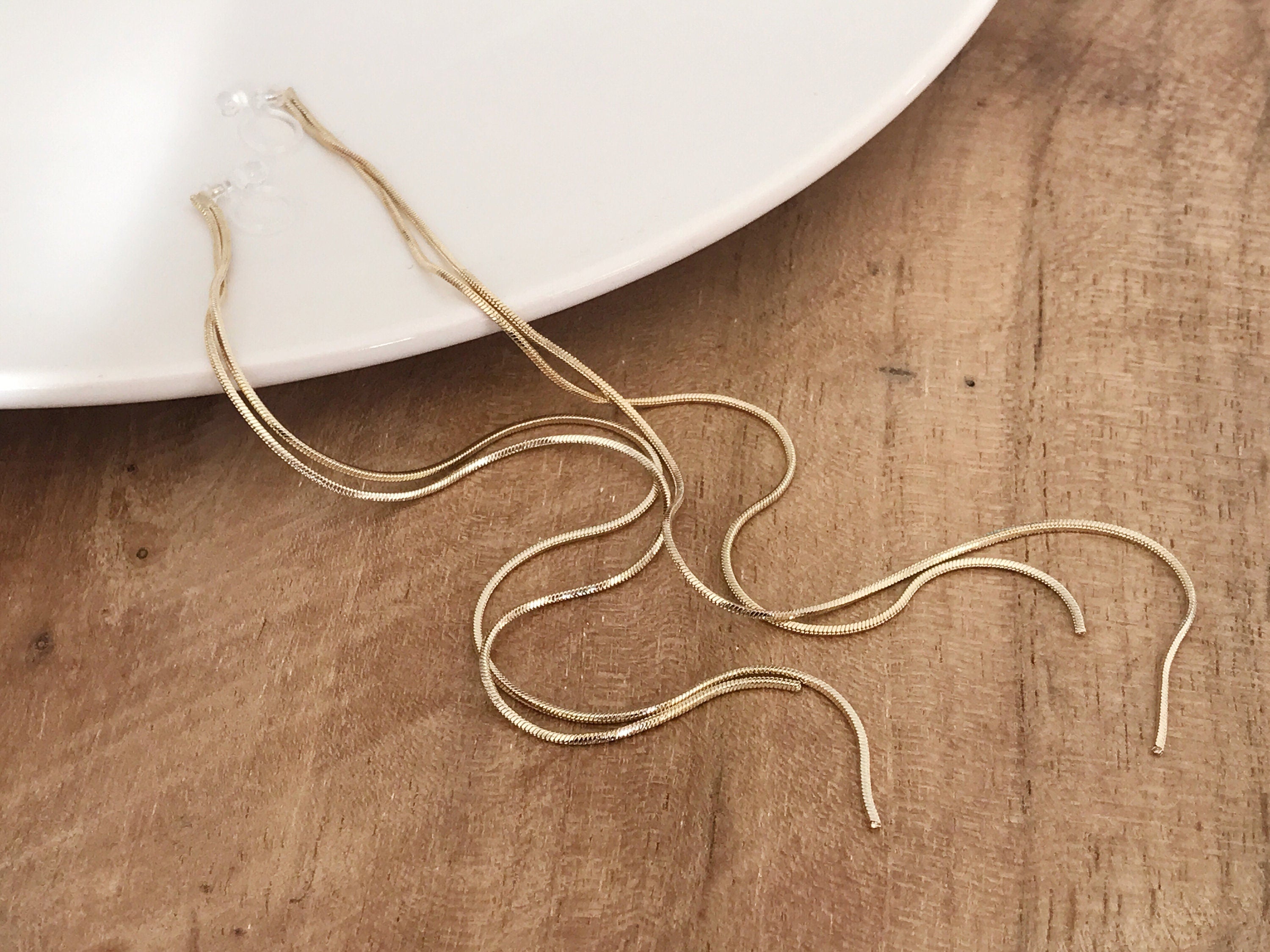 Super longues Boucles d'oreilles Clips INVISIBLES, Clips d'oreilles Doubles Chaîne doré. Bijoux Minimaliste.