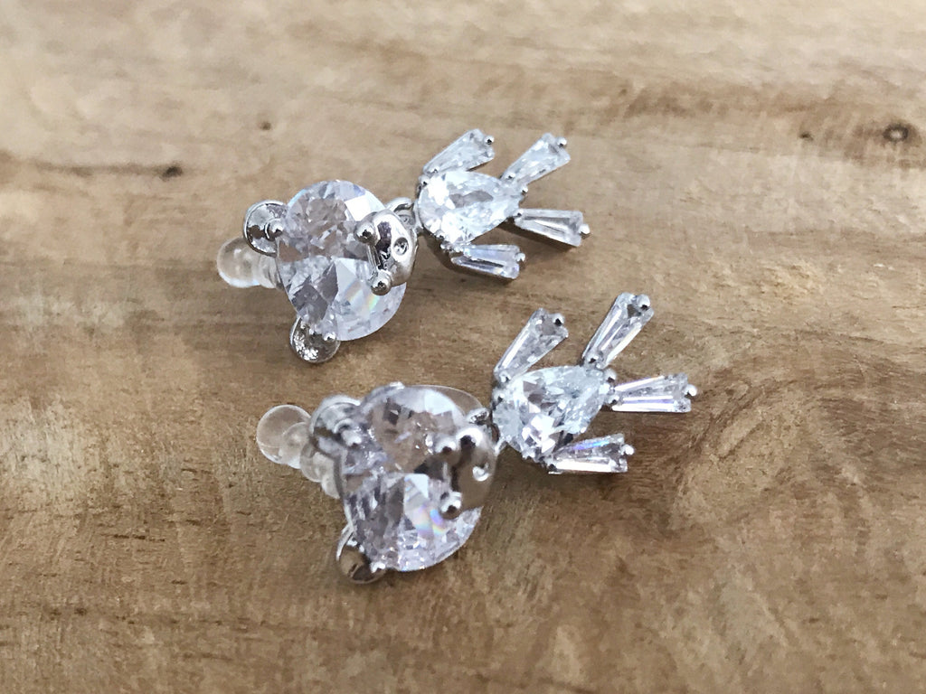Sweet Clips d'oreilles INVISIBLES, Petit Ours Zircon cristal, trop mignon. Bijoux quotidien. Cadeau pour fille.