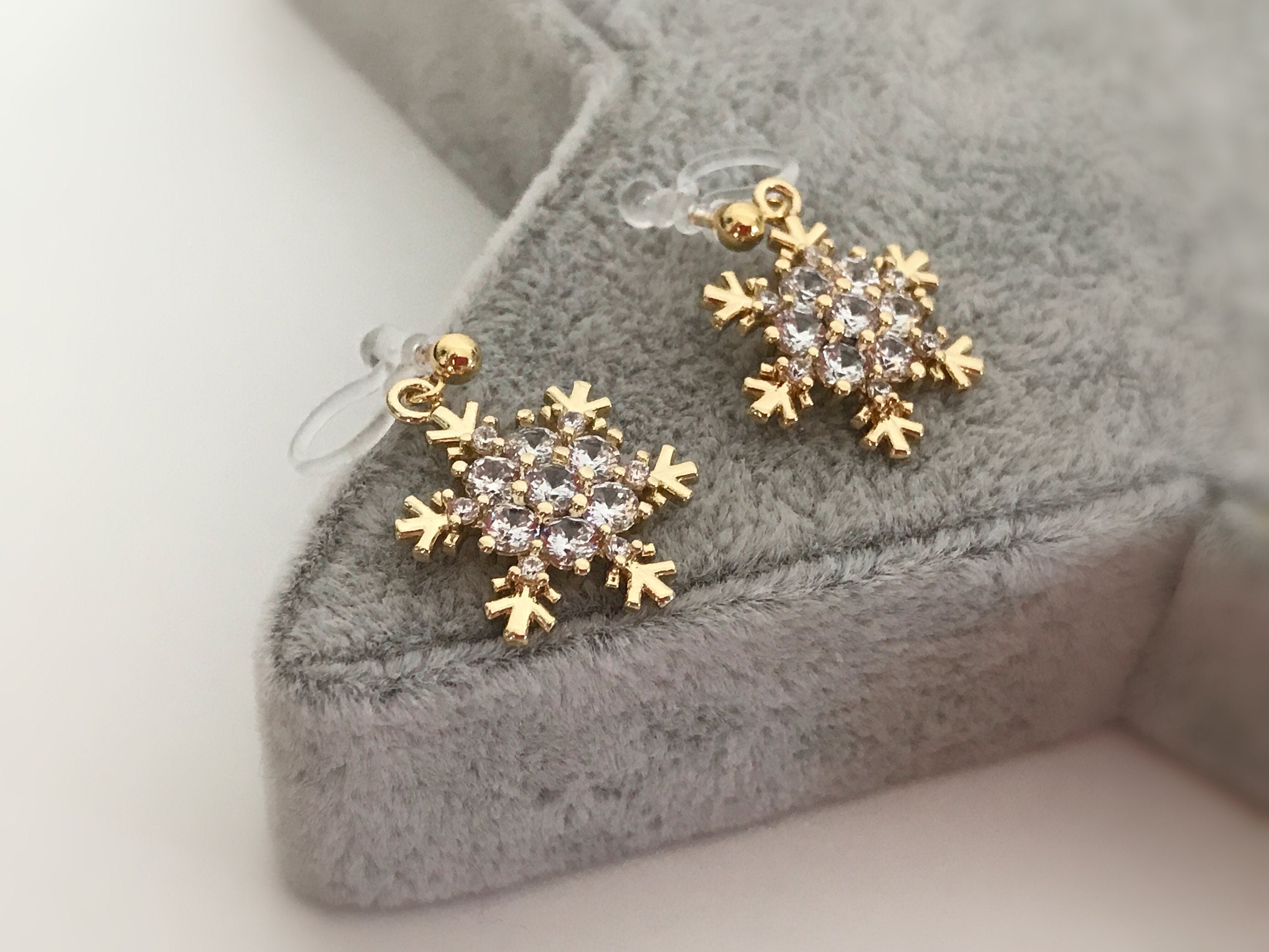 Large/Small Snowflake. Invisible gold-plated brass clips, Zircon. Delicate Jewelry. Christmas Gifts Ready to give