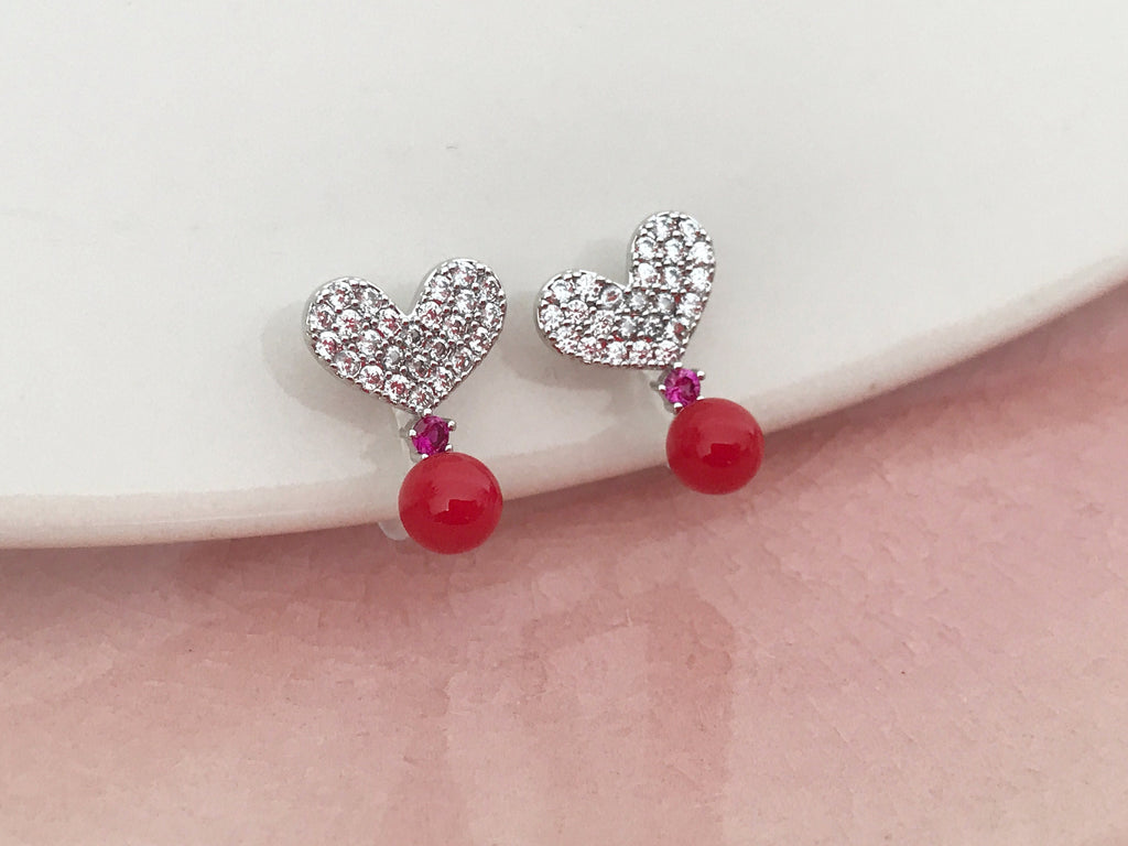 Clips d'oreilles Petit Coeur argenté mini zircon blanc et Rose, Petite Perle rouge. Bijoux quotidien. Boucles d'oreilles Clips INVISIBLES