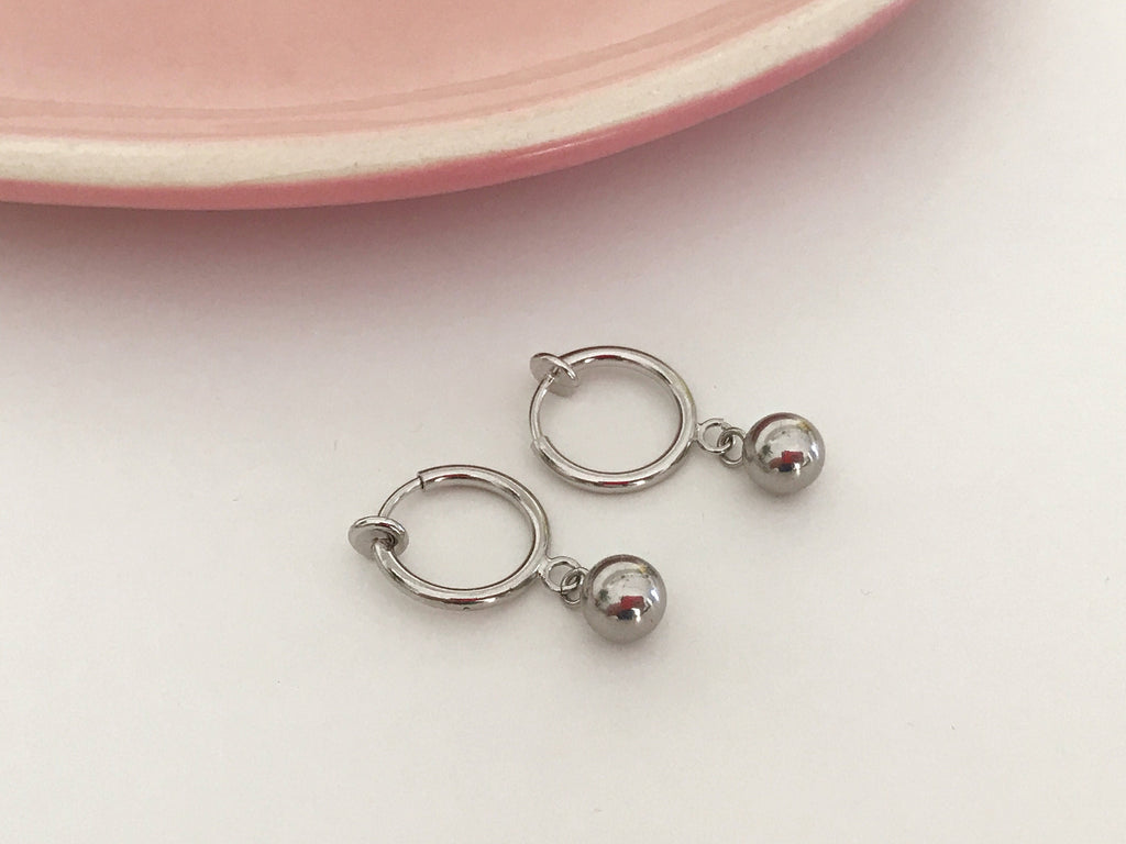 CLIPS earrings with silver metal rings, silver pearl ear clips, daily jewelry