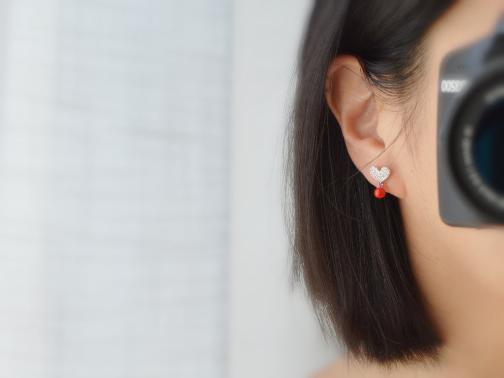 Clips d'oreilles Petit Coeur argenté mini zircon blanc et Rose, Petite Perle rouge. Bijoux quotidien. Boucles d'oreilles Clips INVISIBLES