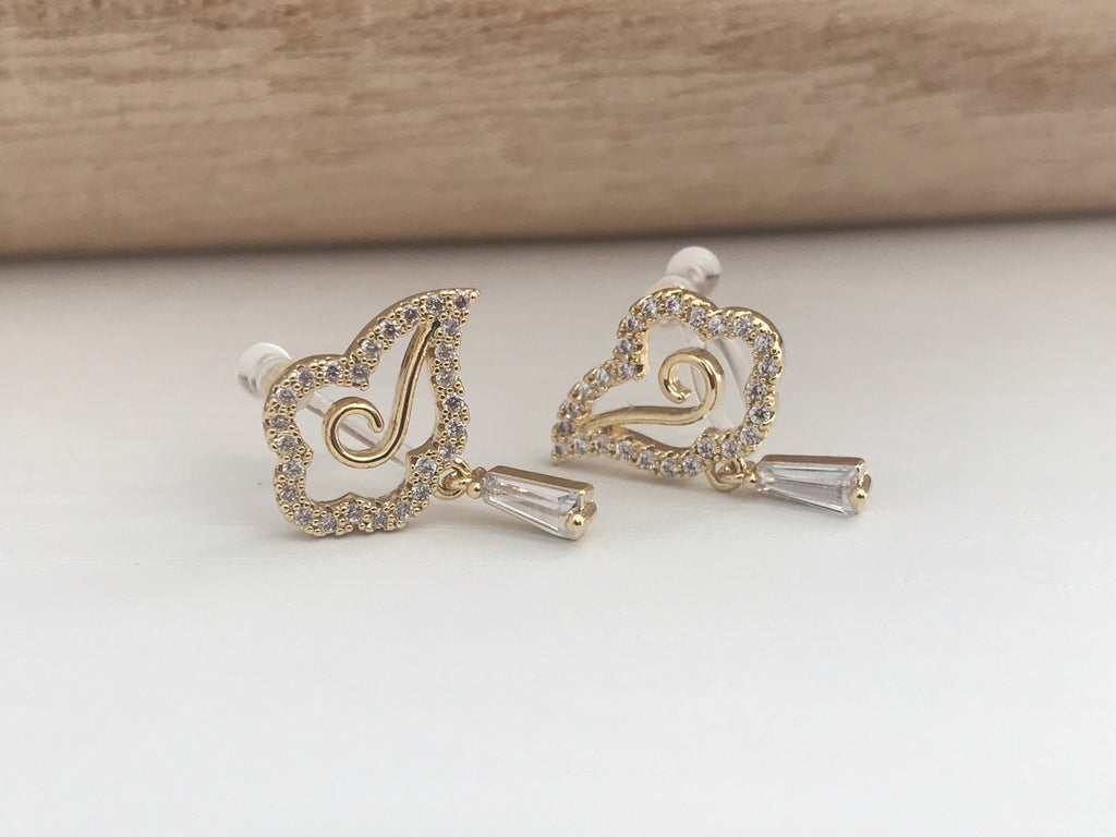 Nuages Clips d'oreilles couleur or, mini zircon. Clips invisible délicat nuage exquis. Boucles d'oreilles Clips confortable