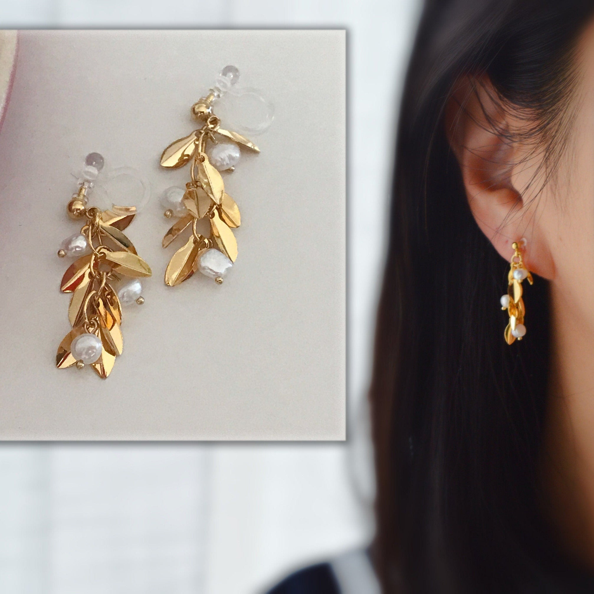 Boucles d'oreilles Clips INVISIBLES pendantes, Mini feuilles couleur or avec mini perles d'eau douce blanche.