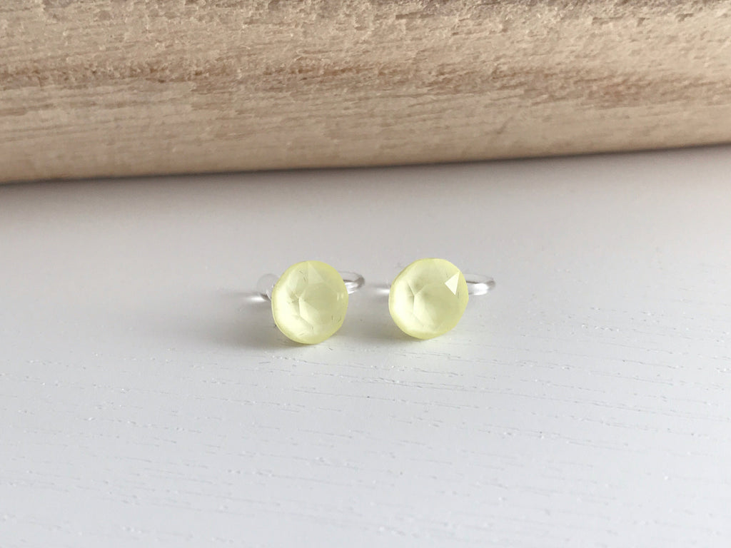 Minimalist invisible ear clips. PureCristal Crystals, Small Round Color Cream pink/ Cream green/ Cream blue/ Cream yellow. Crystal