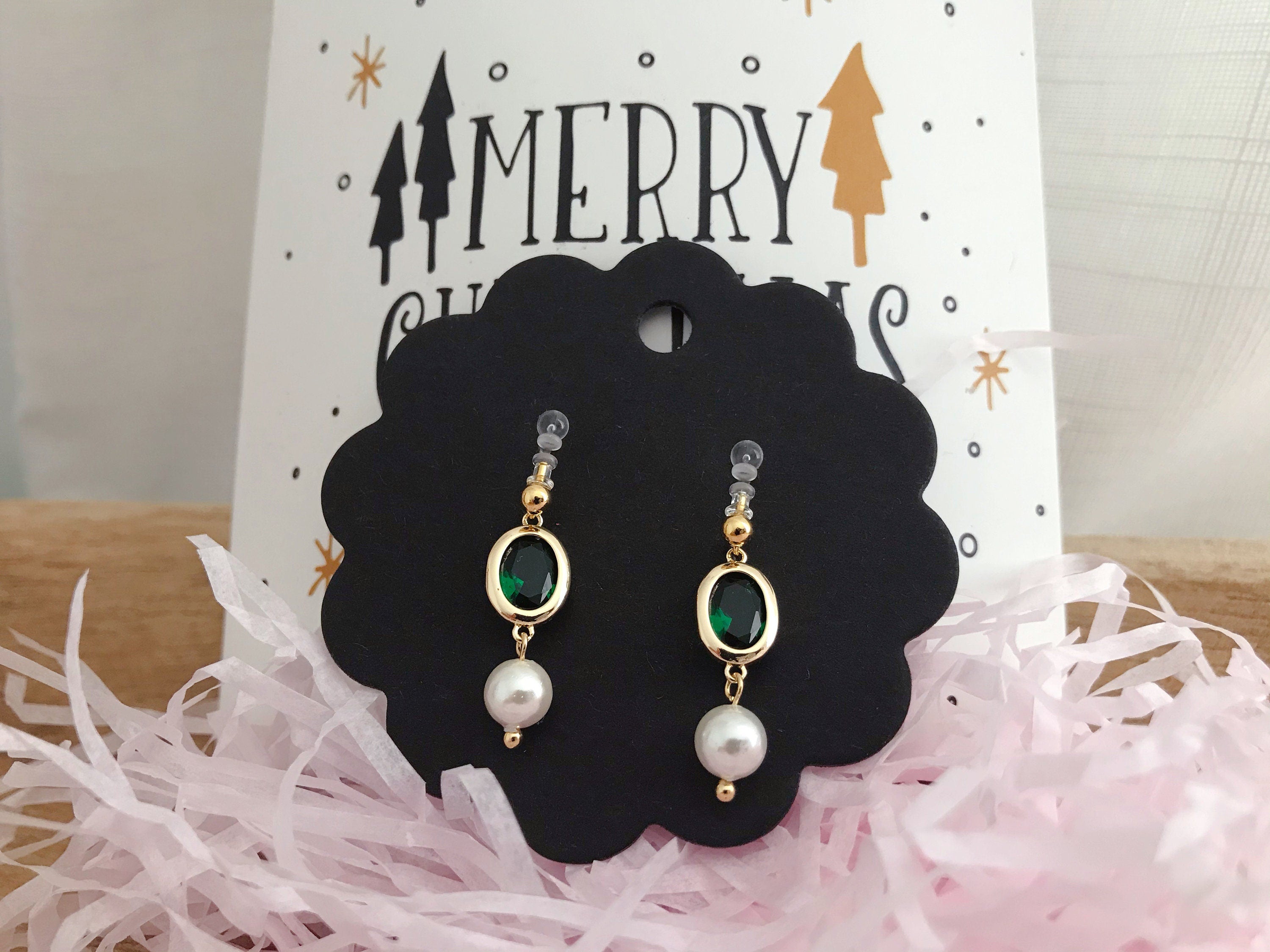 Perles goutte d'eau rouges, Perles ovales vertes avec perle blanche. Clips invisibles doré. Cadeaux Noël Emballage Prêt à offrir