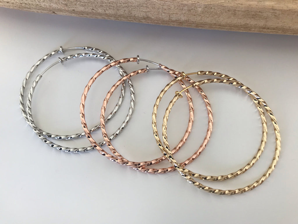 60mm Créoles Torsadés Anneaux Vrillés , fil carré, Boucles d'oreille CLIPS anneaux couleur argent / or, oreilles non percées, Anneaux 6cm