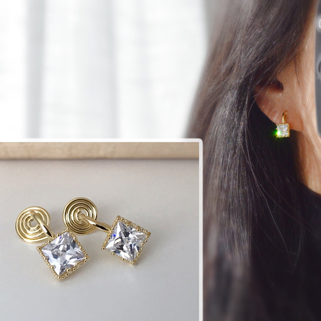 PAINLESS ! CLIPS U spiral earrings Small square Zircon stone Gold color. Comfortable delicate ear clips Ready to offer