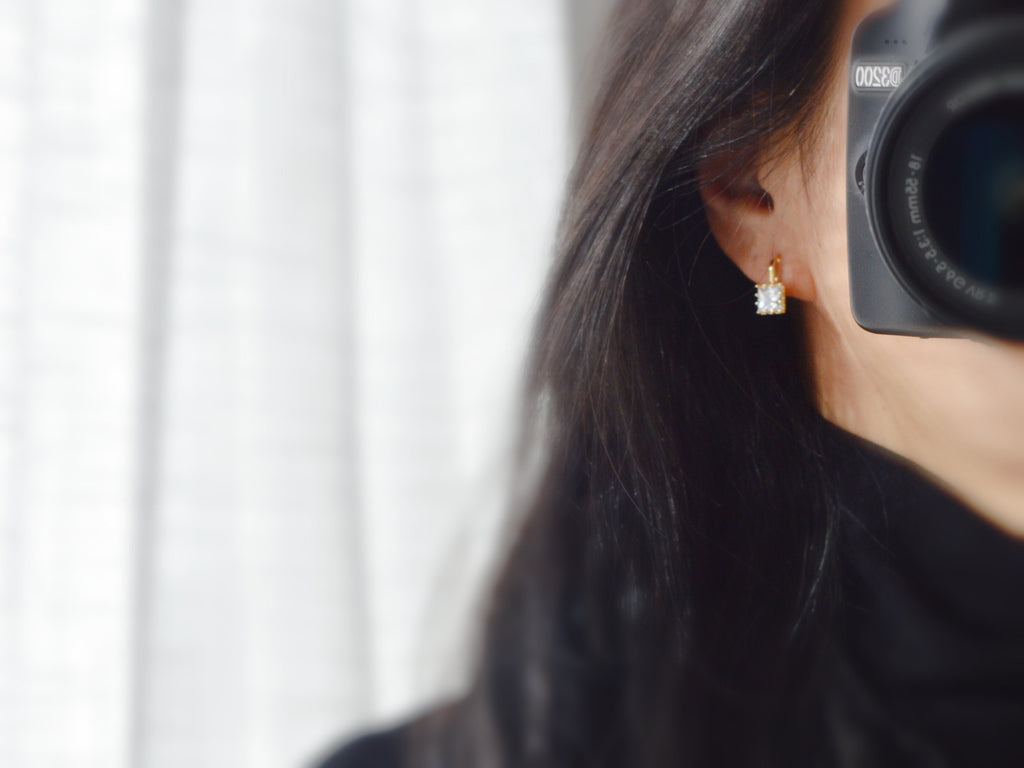 PAINLESS ! CLIPS U spiral earrings Small square Zircon stone Gold color. Comfortable delicate ear clips Ready to offer