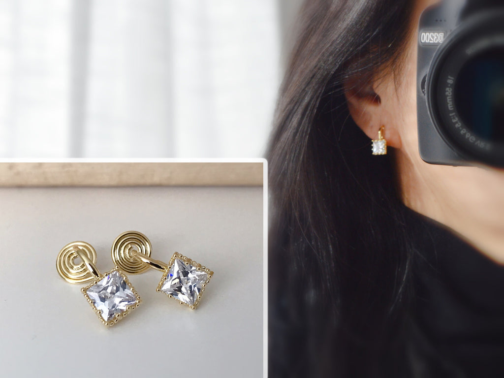 PAINLESS ! CLIPS U spiral earrings Small square Zircon stone Gold color. Comfortable delicate ear clips Ready to offer