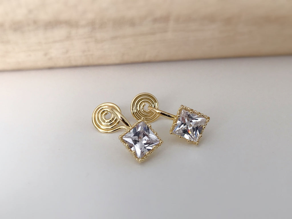 PAINLESS ! CLIPS U spiral earrings Small square Zircon stone Gold color. Comfortable delicate ear clips Ready to offer