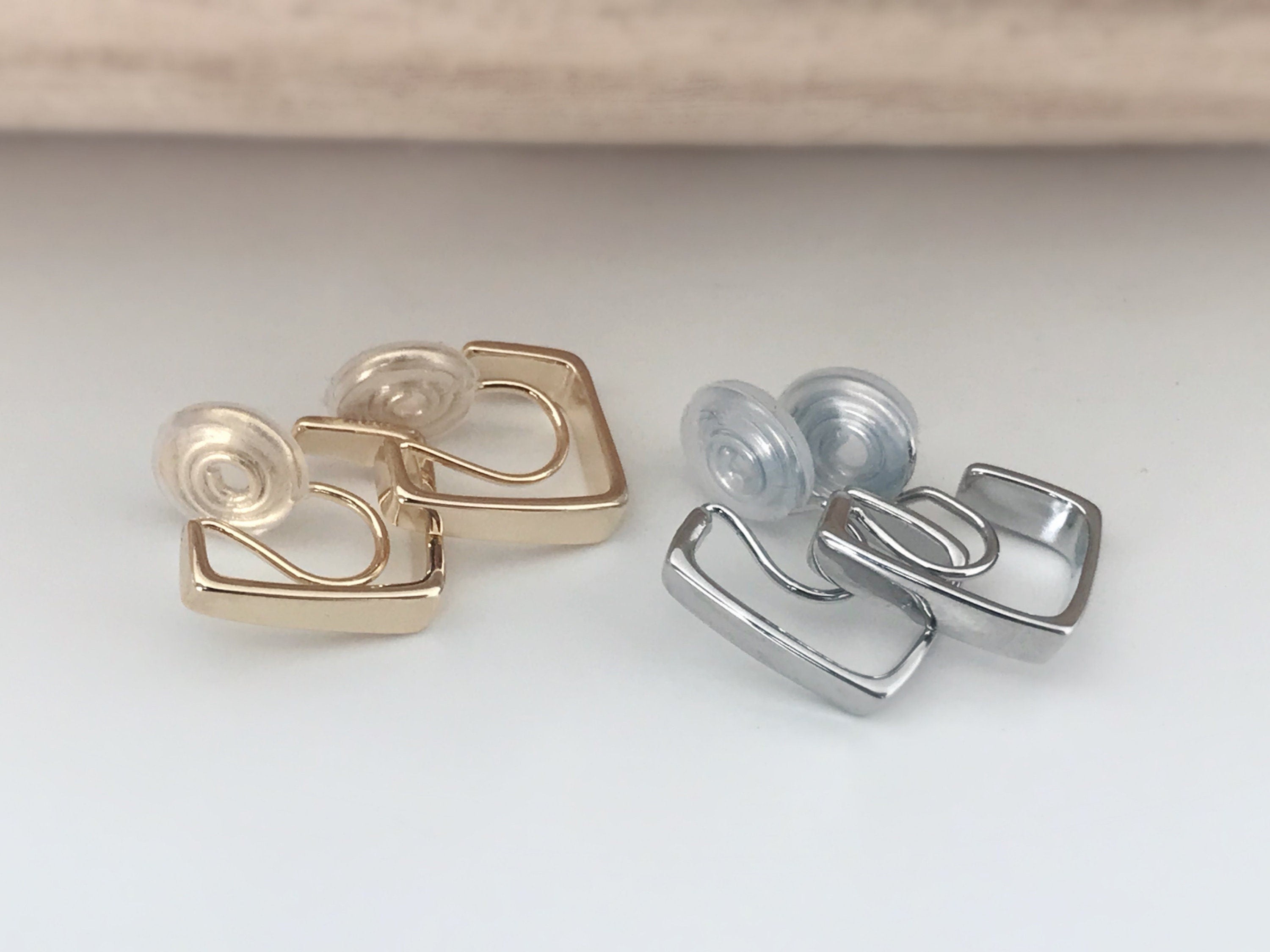 SANS DOULEUR ! Boucles d'oreilles CLIPS U spirale Rectangle couleur or. Clips d'oreilles confortable Boucles Délicates