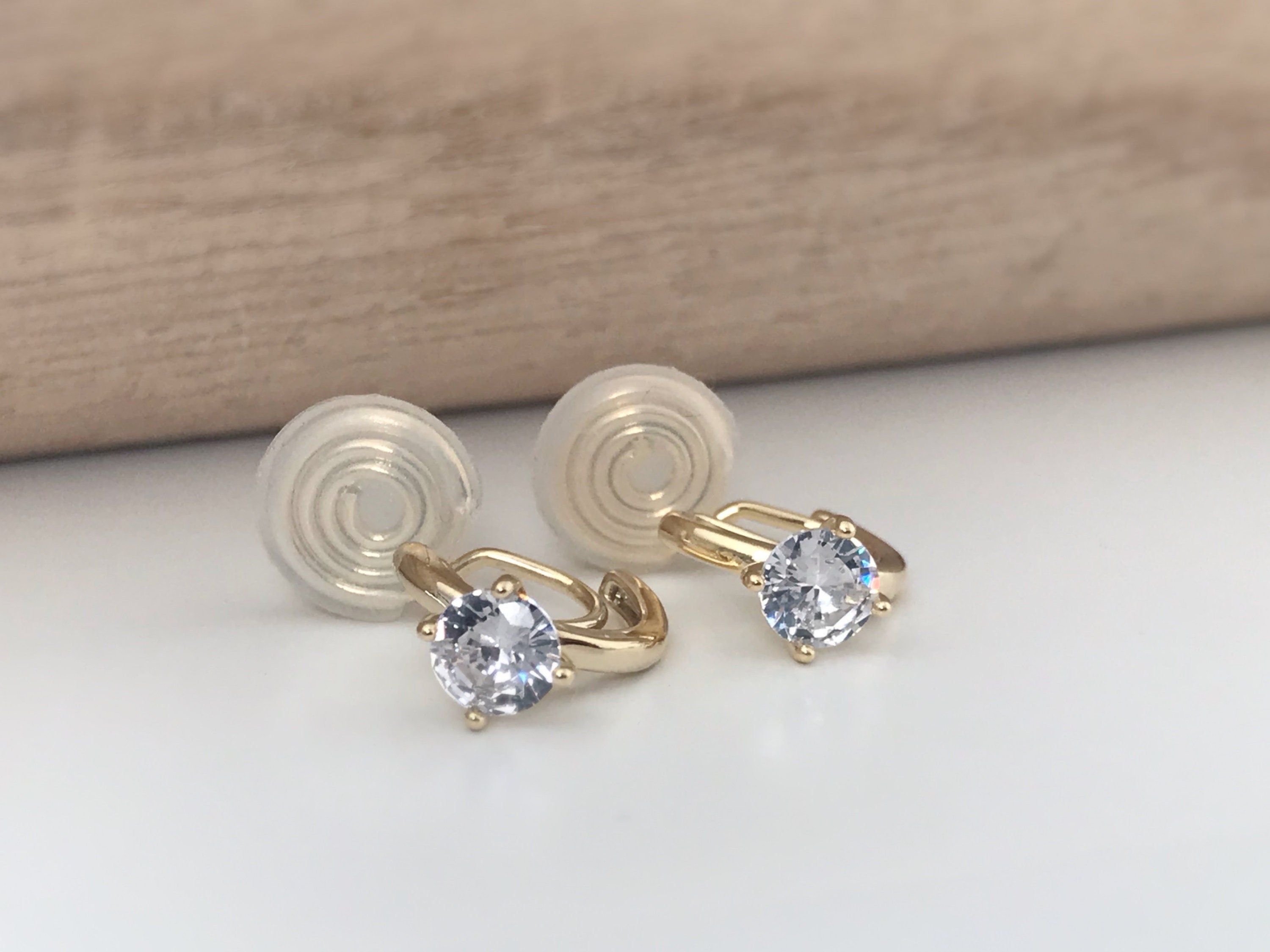 SANS DOULEUR ! Boucles d'oreilles CLIPS U spirale Demi-cercle Pierre Zircon Rond plaqué d'Or. Clips d'oreilles confortable Prêt à offrir