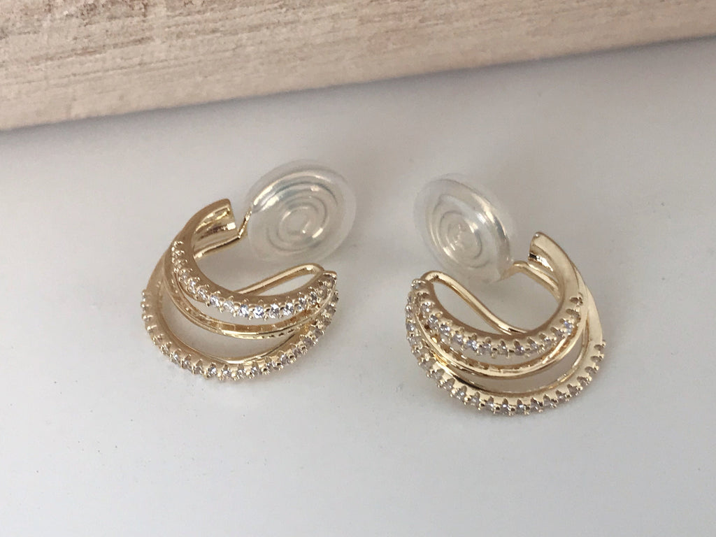SANS DOULEUR ! Boucles d'oreilles CLIPS U spirale Triple cercles anneaux zircon. Clips d'oreilles confortable Délicates plaqué d'or 18K
